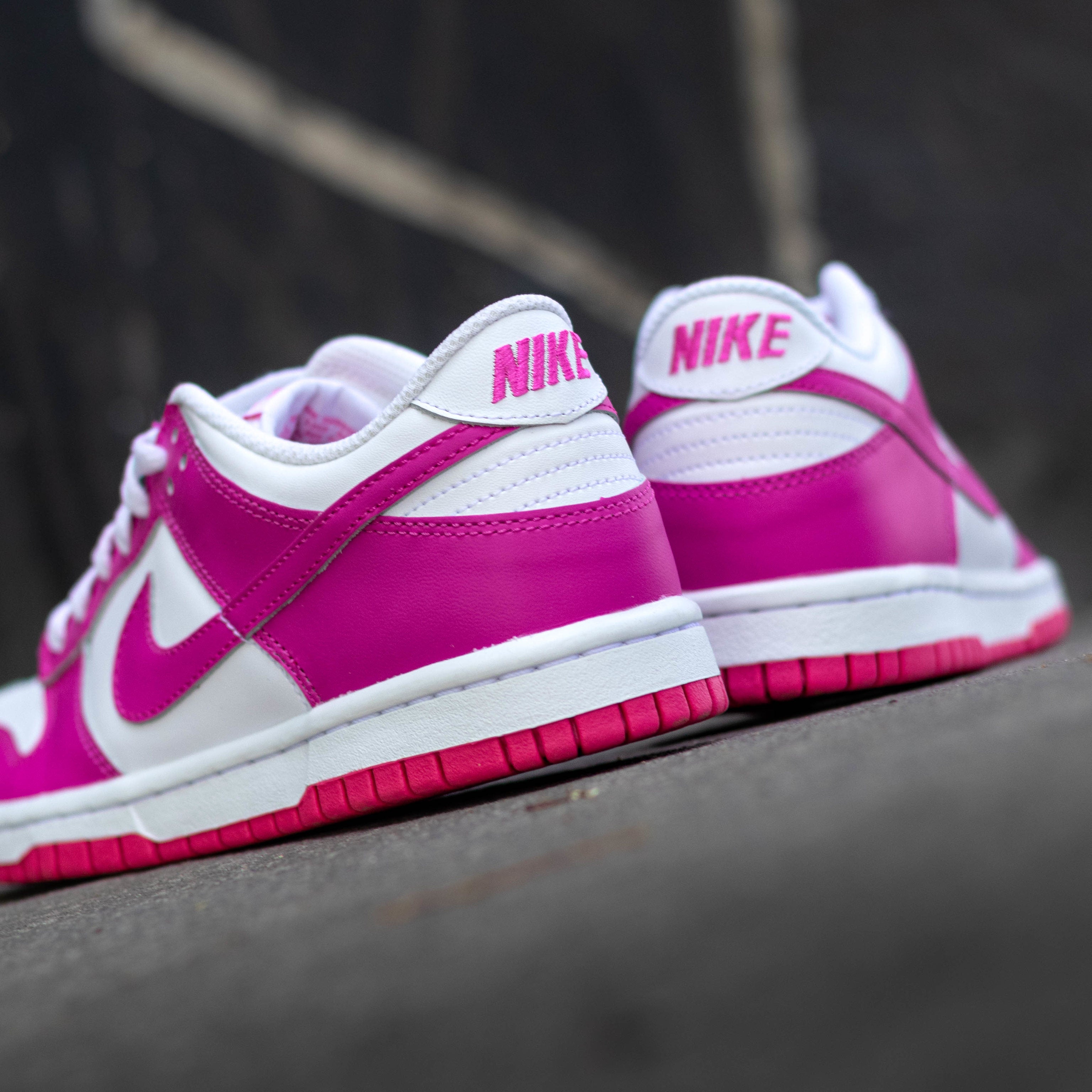 NIKE DUNK LOW LASER FUCHSIA GS