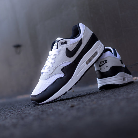 NIKE AIR MAX ONE ESSENTIAL SUMMIT BLACK