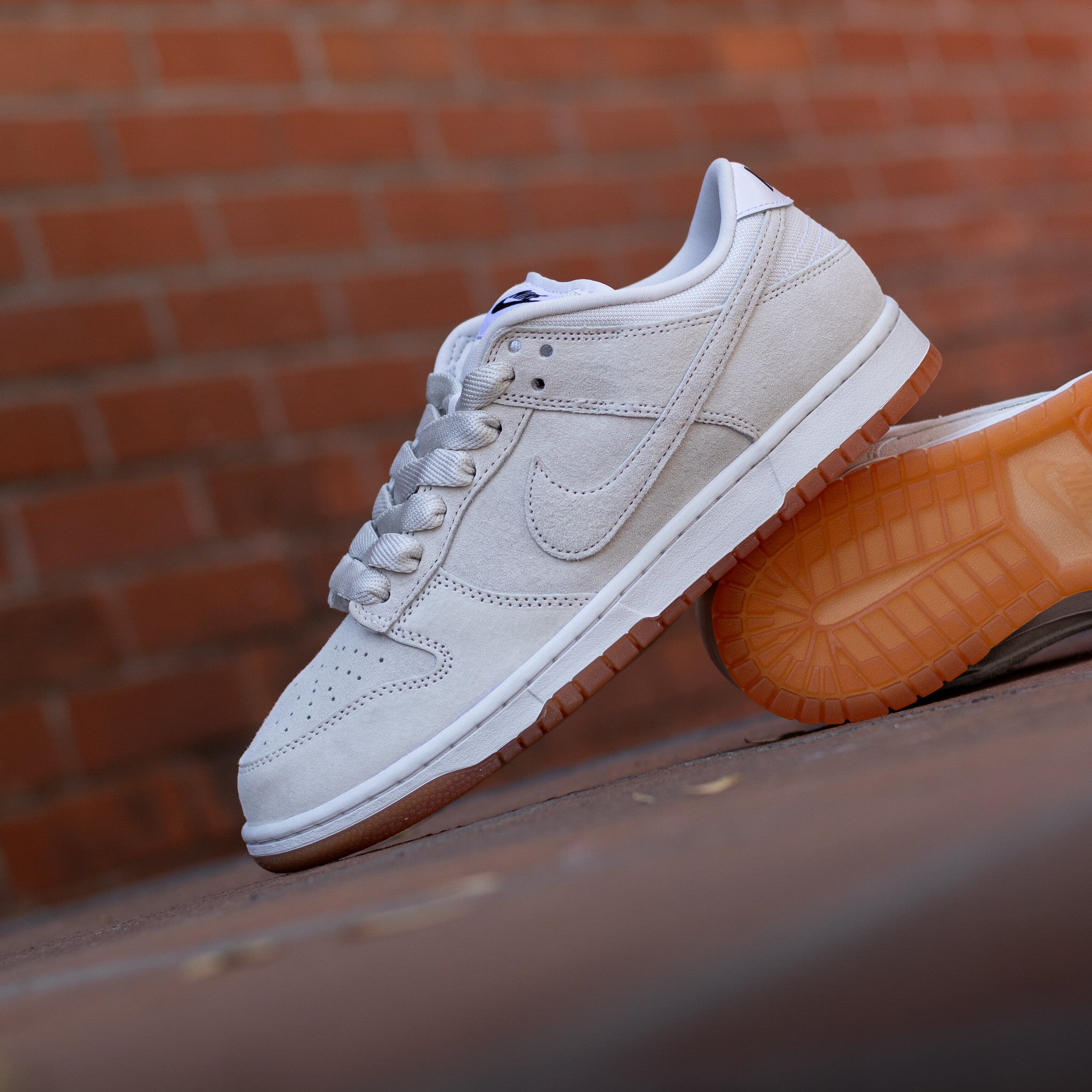 NIKE SB DUNK LOW PRO B PALE IVORY