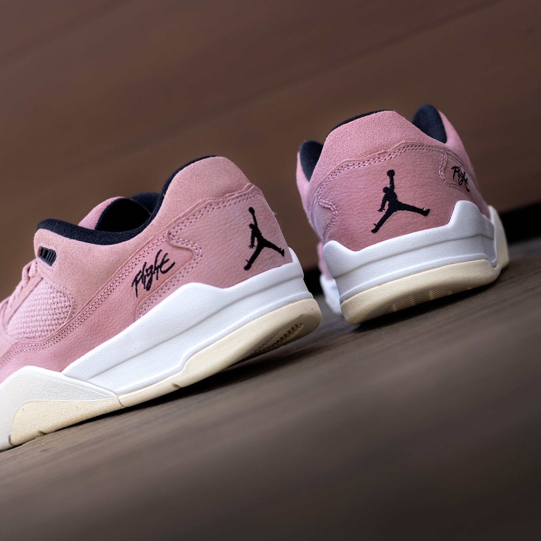 JORDAN FLIGTH COURT PINK SAIL