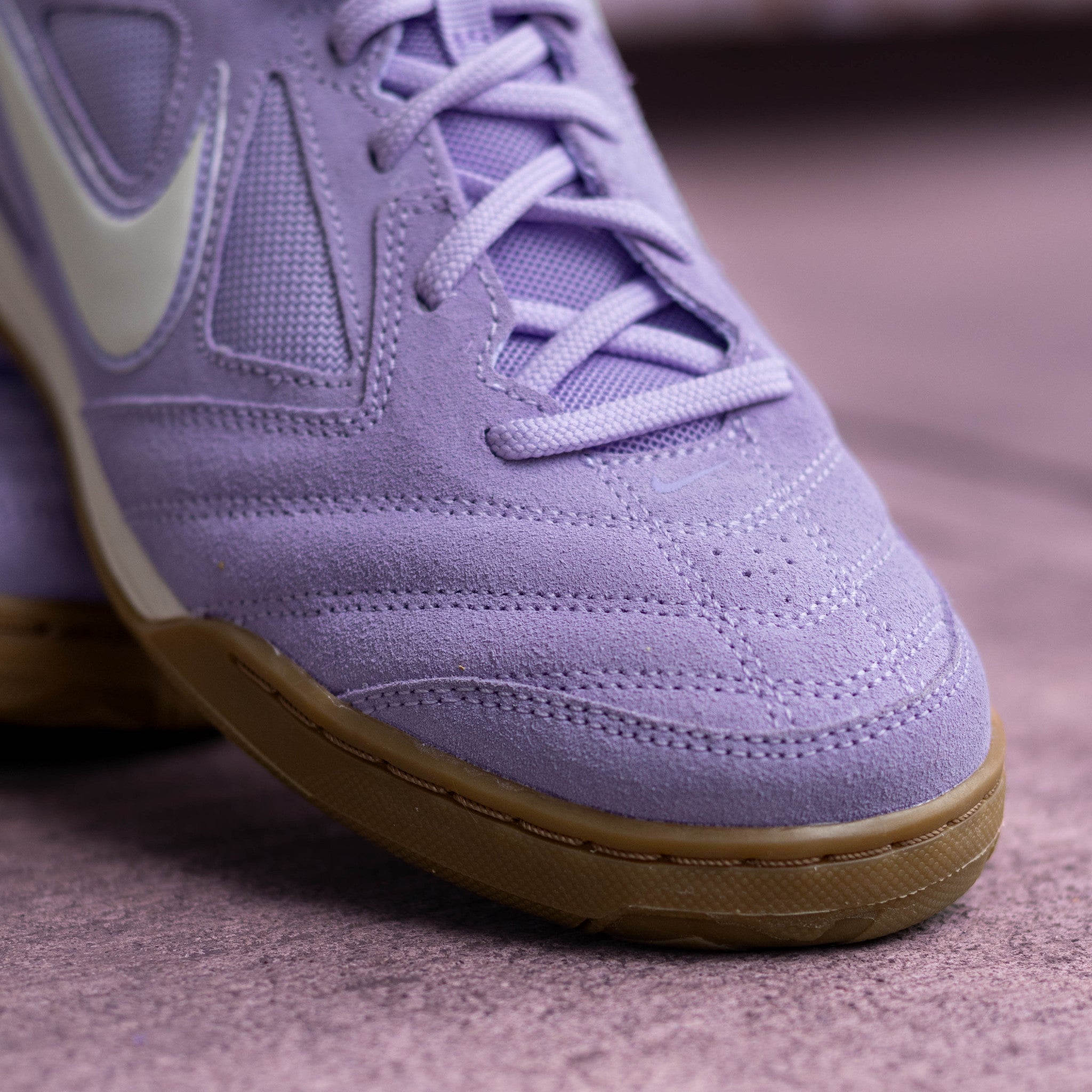 NIKE GATO HYDRANGEAS SOFT PEARL