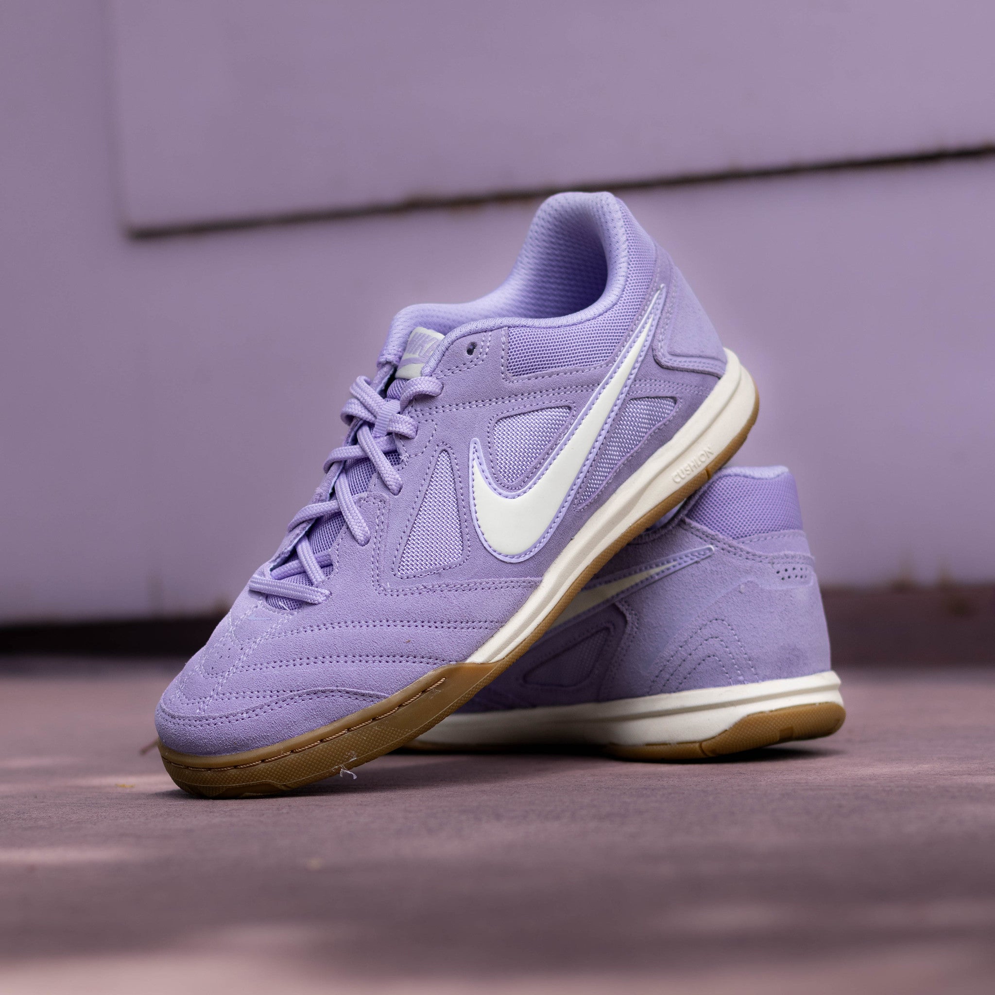 NIKE GATO HYDRANGEAS SOFT PEARL