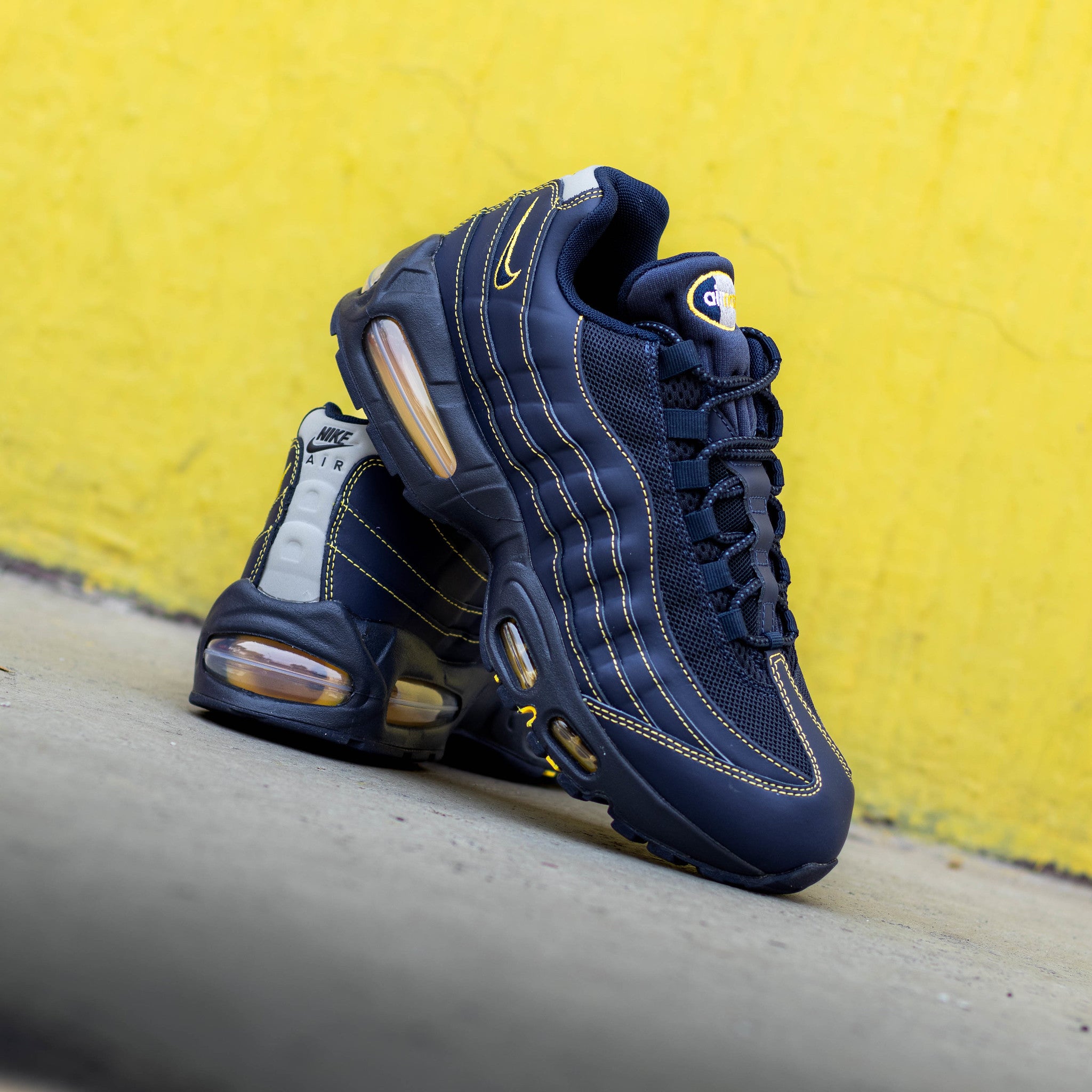 NIKE AIR MAX 95 OG MICHIGAN
