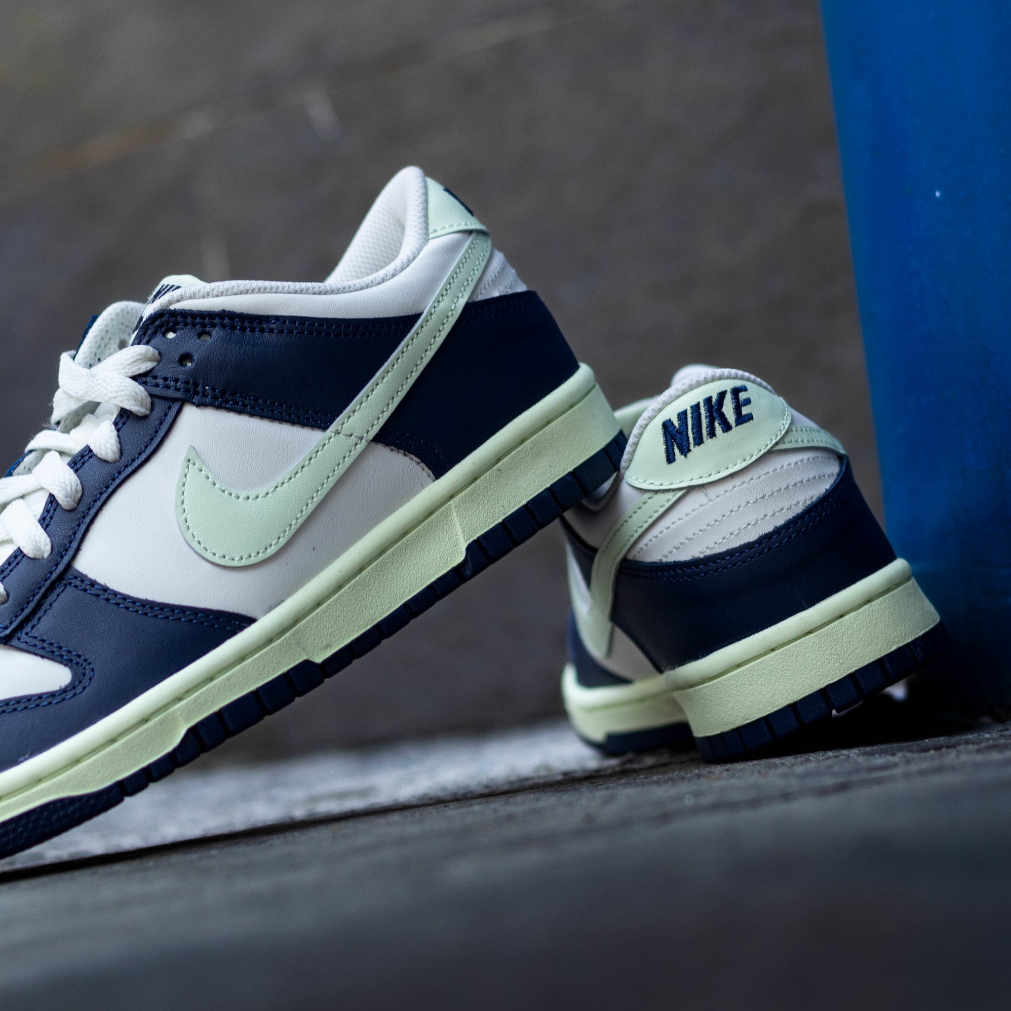 NIKE DUNK LOW MIDNIGHT NAVY VOLT GS