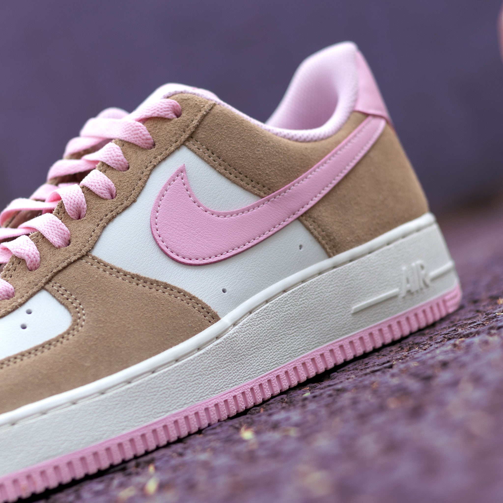 NIKE AIR FORCE ONE HEMP MEDIUM SOFT PINK