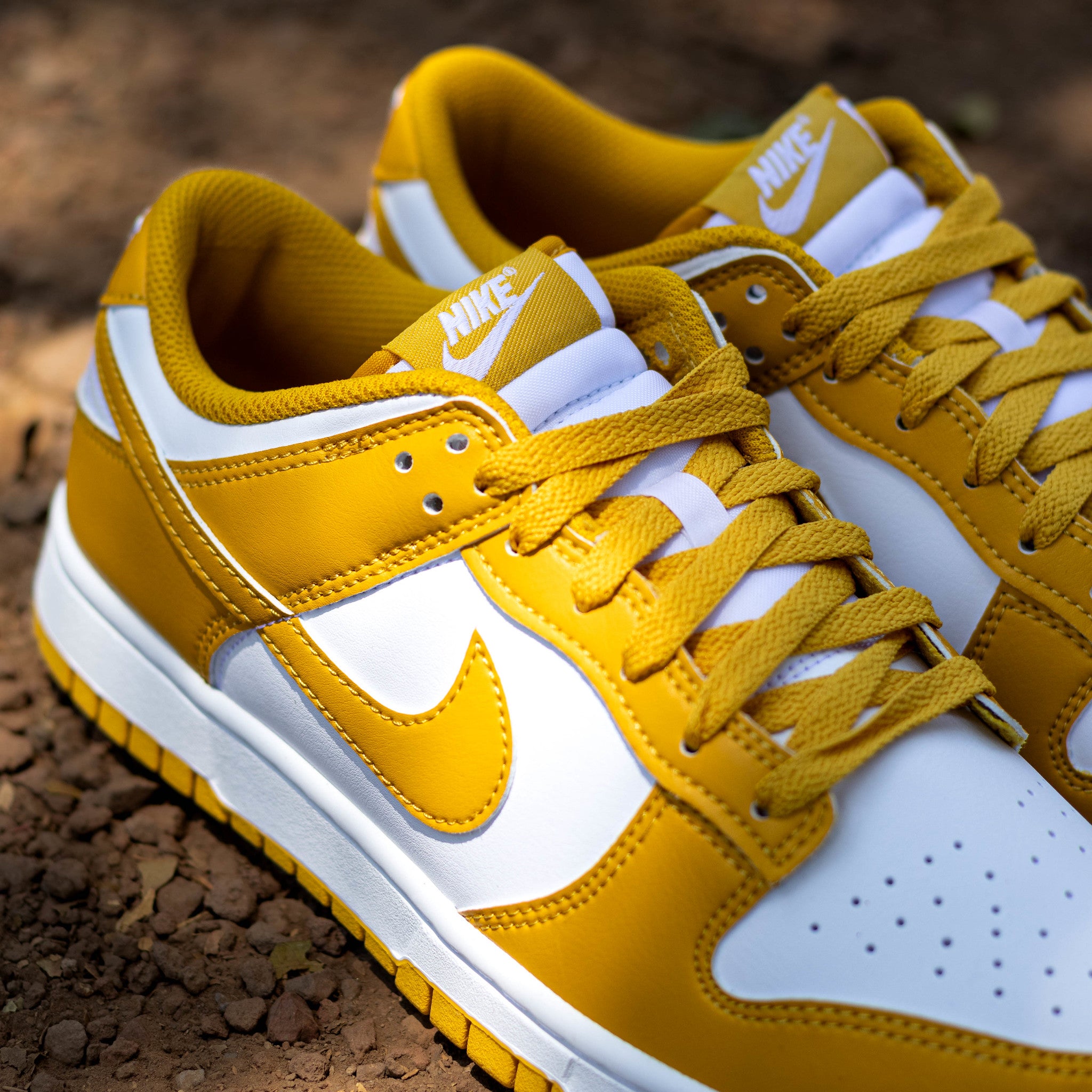 NIKE DUNK LOW MUSTARD YELLOW