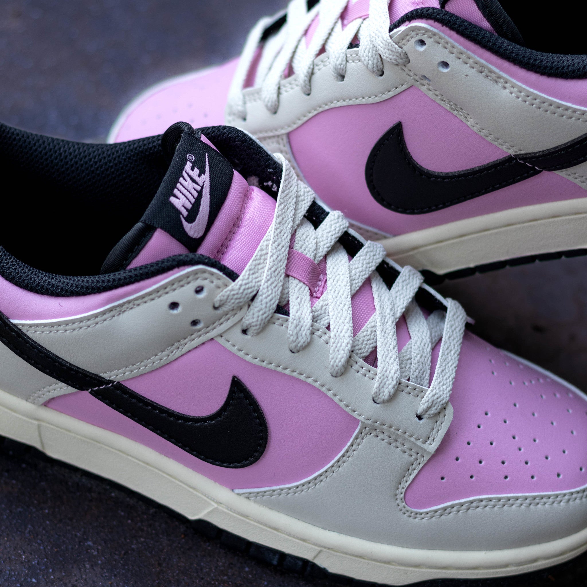 NIKE DUNK LOW PINK RISE GREY