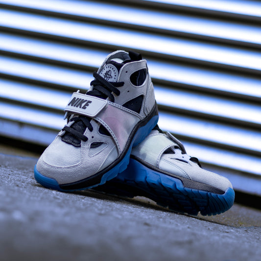 NIKE AIR TRAINER HUARACHE WOLF GREY STAR BLUE