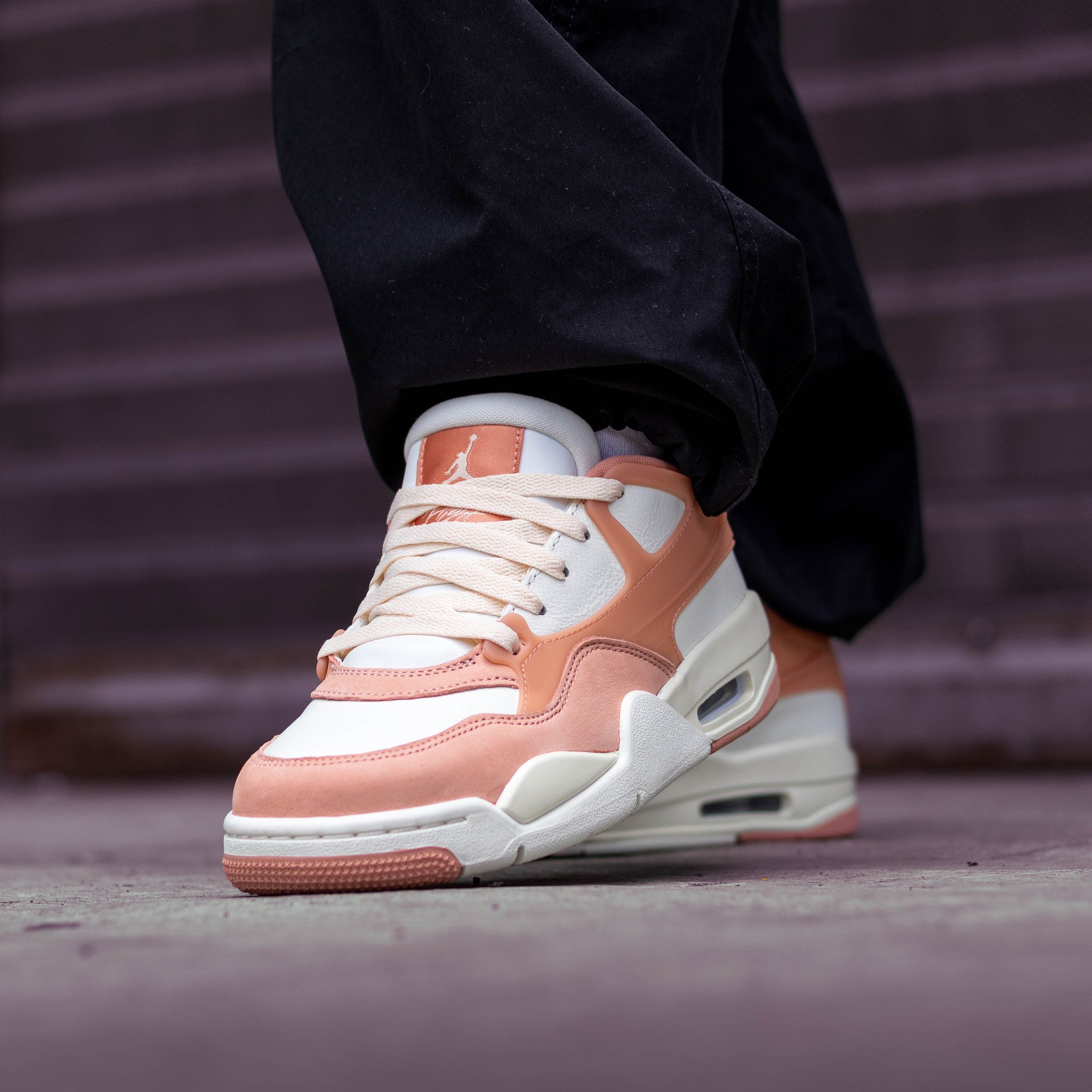 AIR JORDAN 4 RM GUAVA ICE W