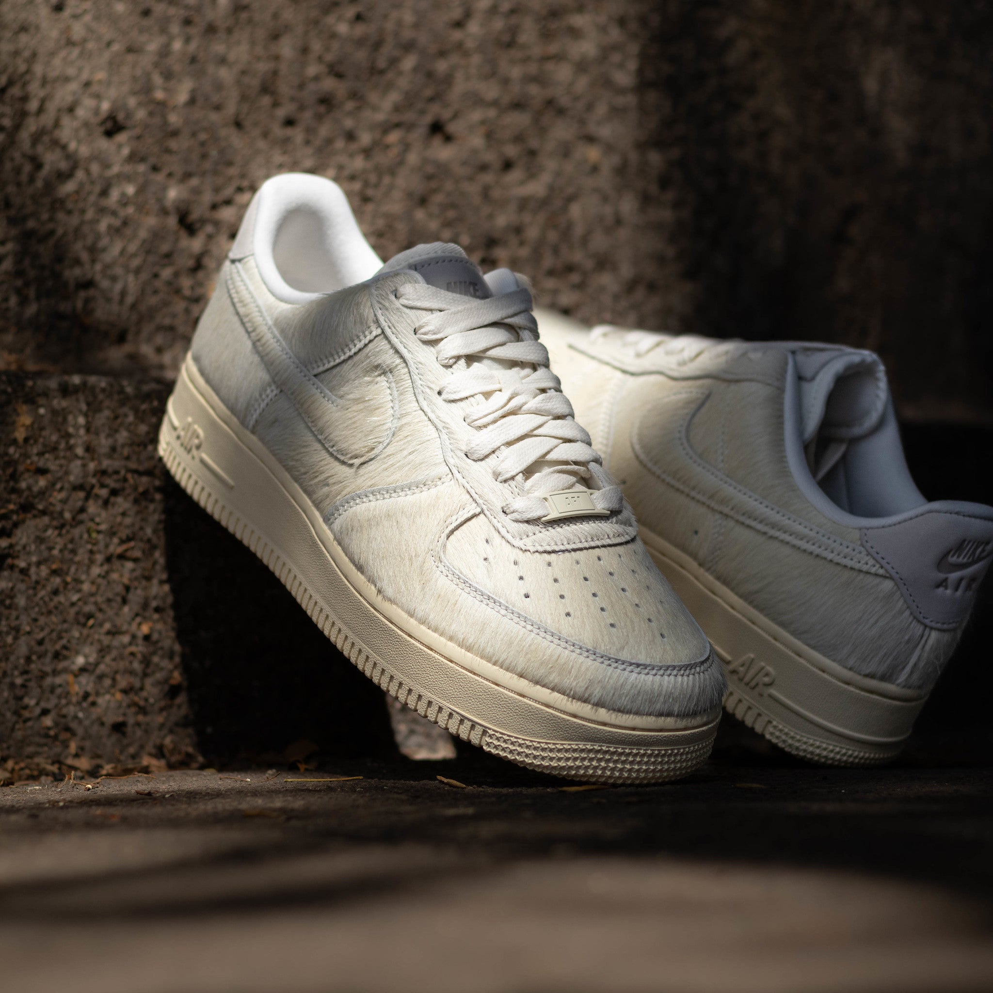 NIKE AIR FORCE ONE SAIL PONY HAIR W
