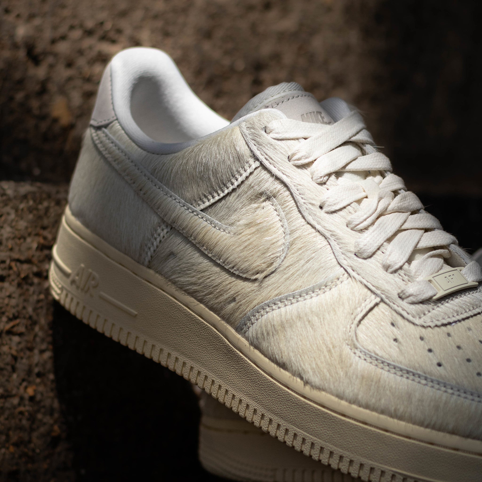 NIKE AIR FORCE ONE SAIL PONY HAIR W