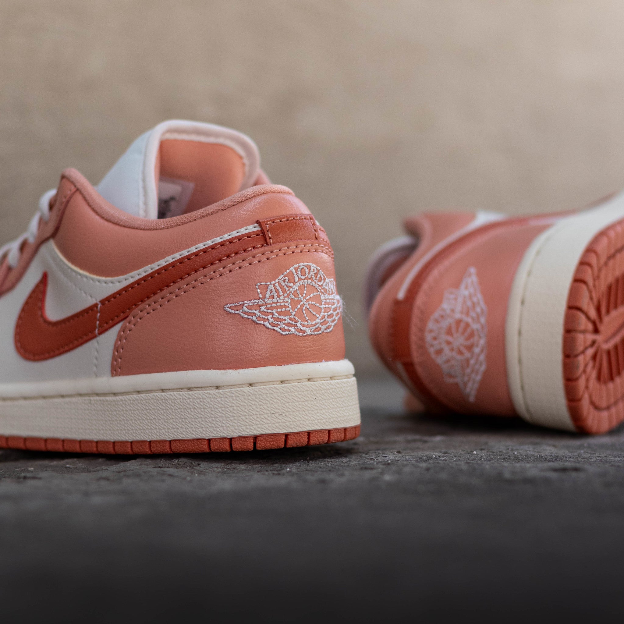 AIR JORDAN 1 LOW MADDER ROOT W