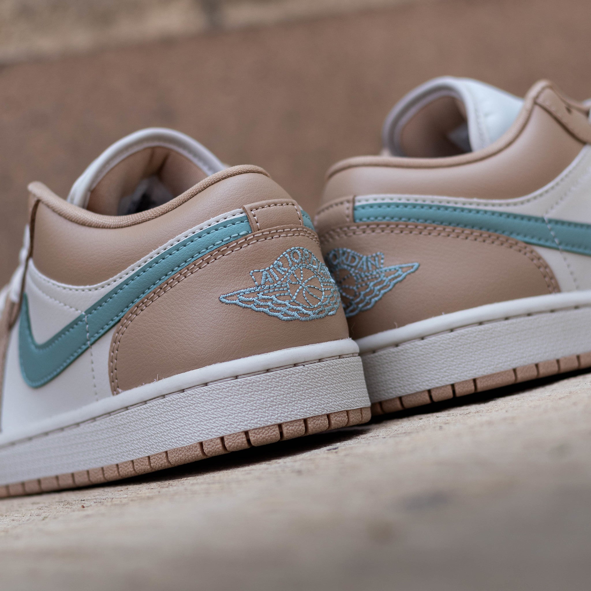 AIR JORDAN 1 LOW HEMP W