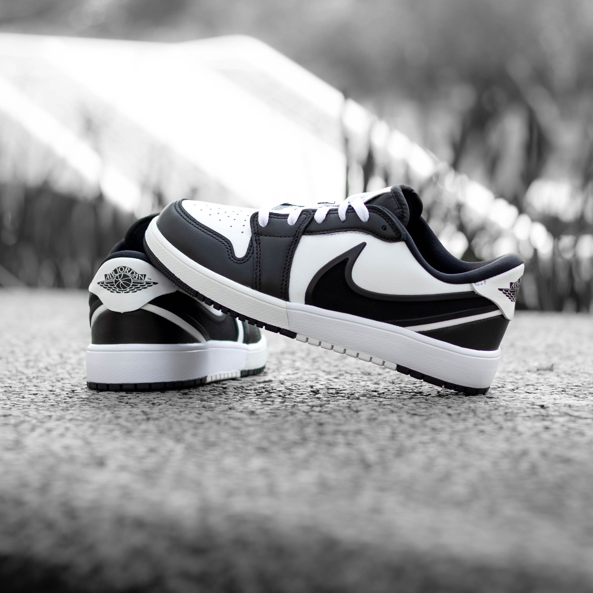 AIR JORDAN 1 LOW RM BLACK WHITE GS
