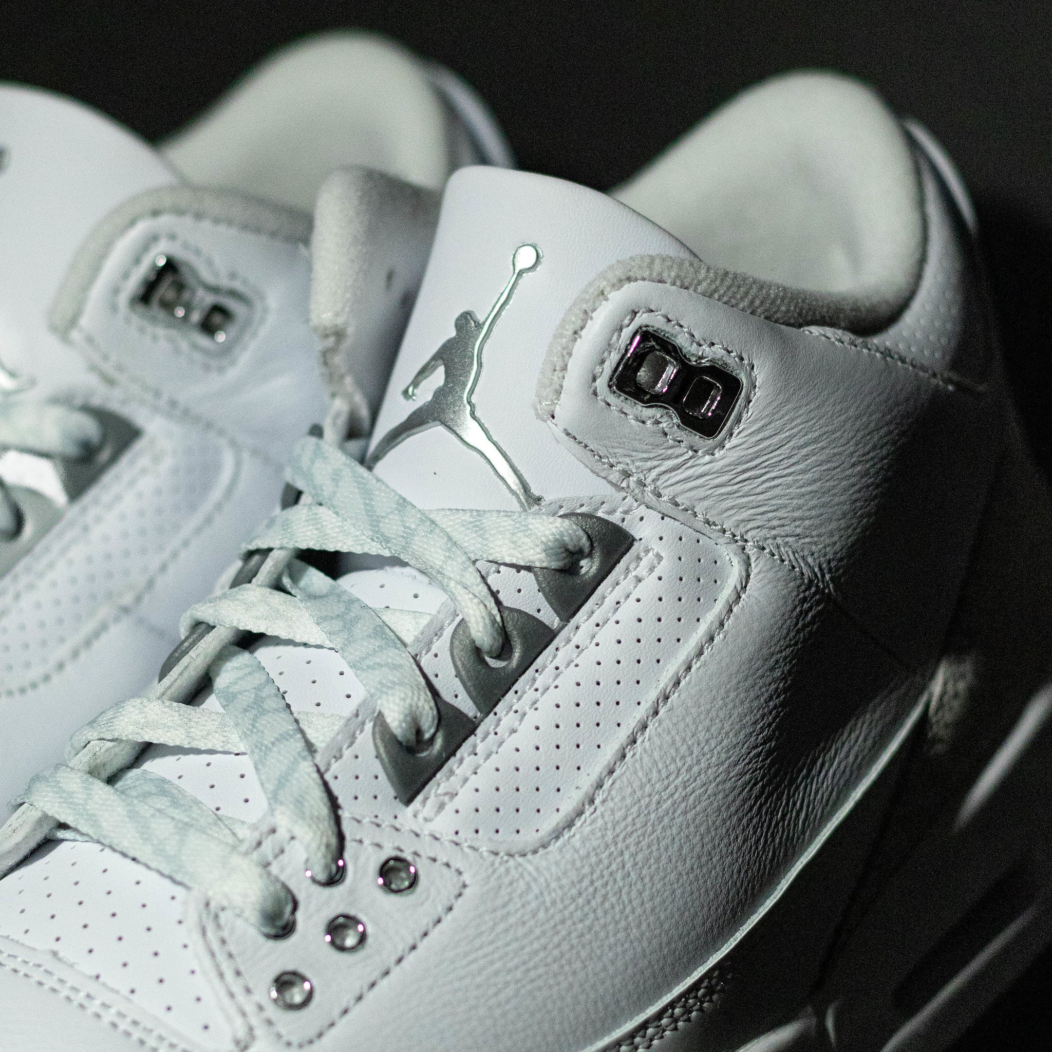 AIR JORDAN 3 PURE MONEY