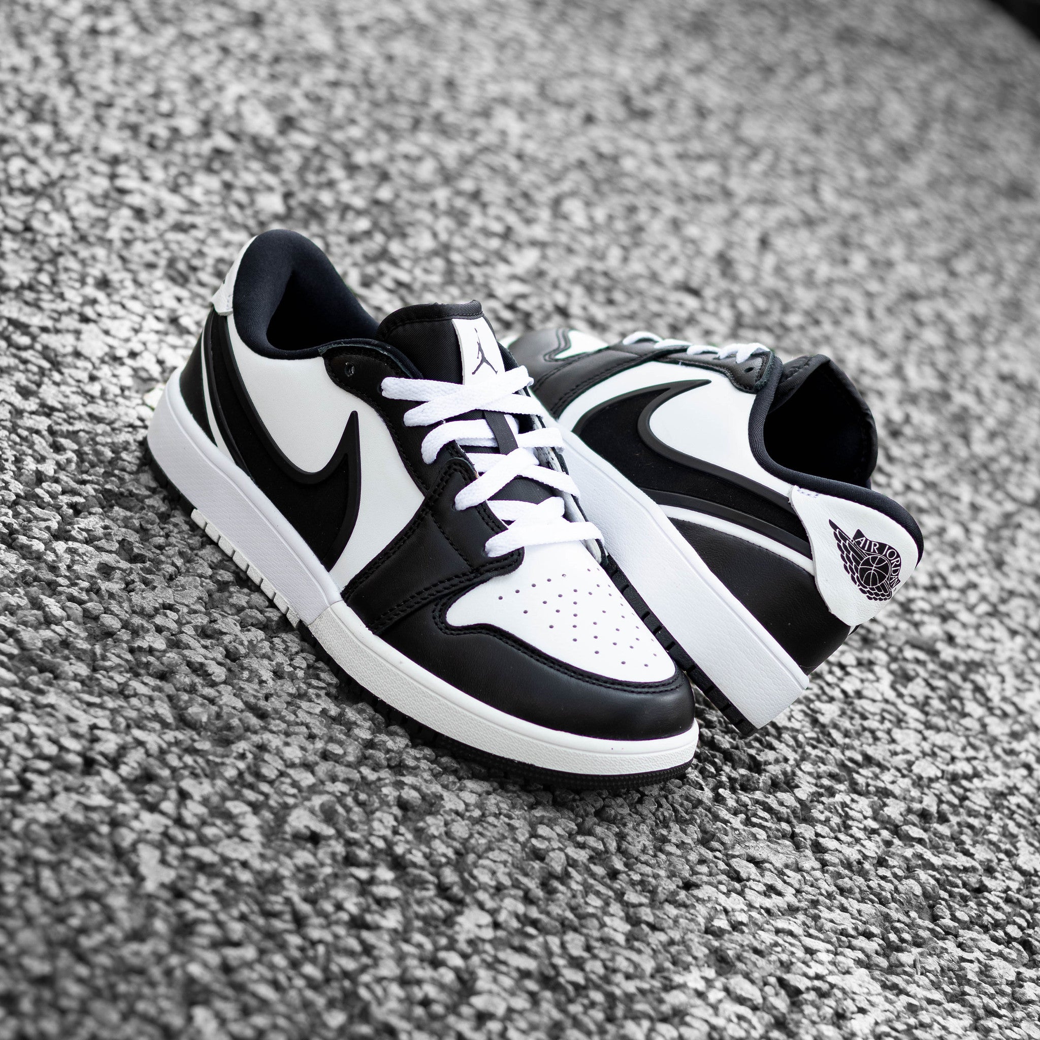 AIR JORDAN 1 LOW RM BLACK WHITE GS