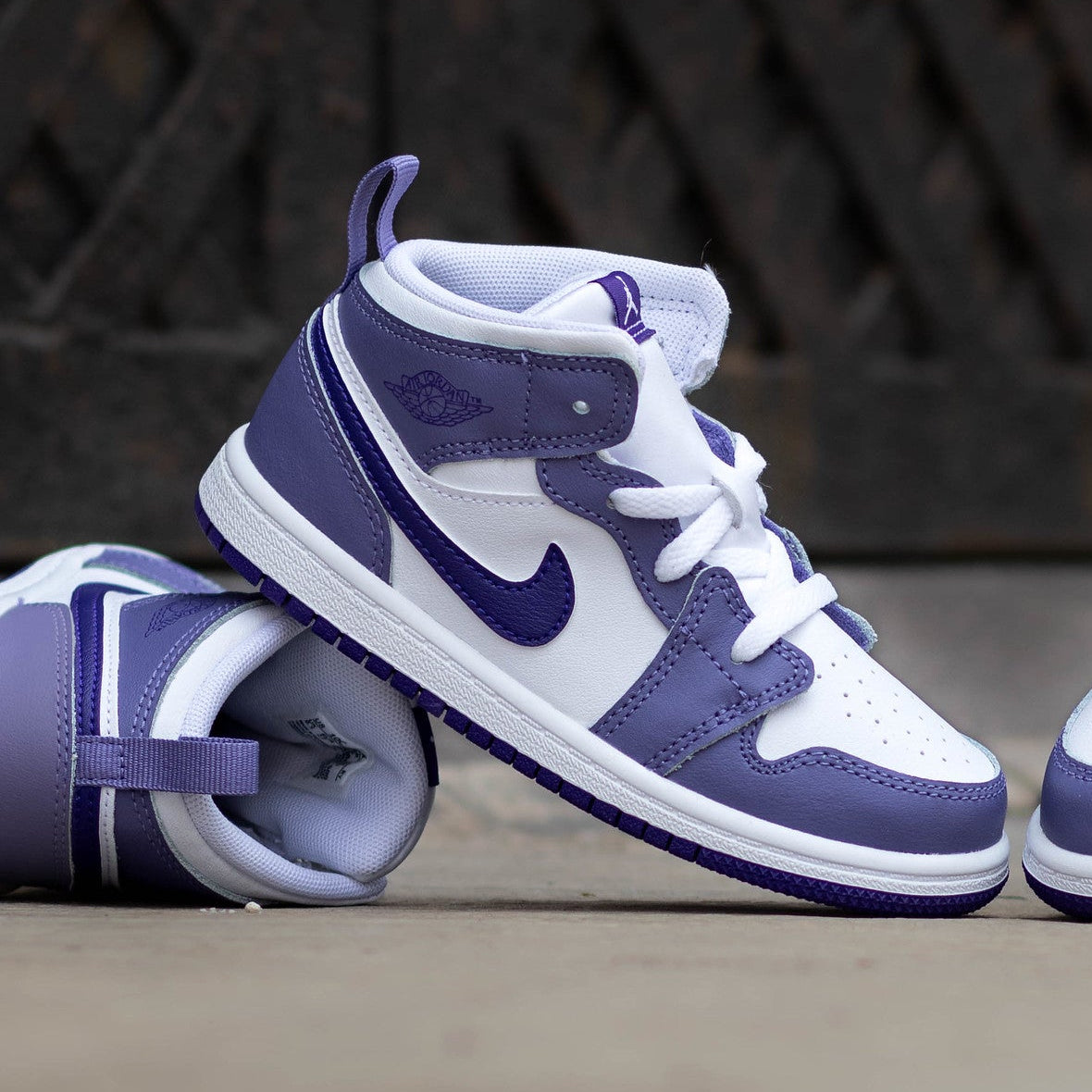 AIR JORDAN 1 MID DUSTY COURT PURPLE TD