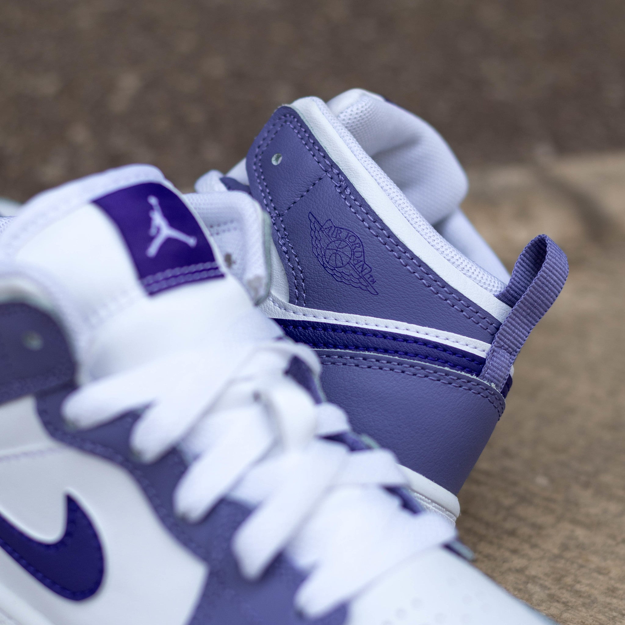 AIR JORDAN 1 MID DUSTY COURT PURPLE TD