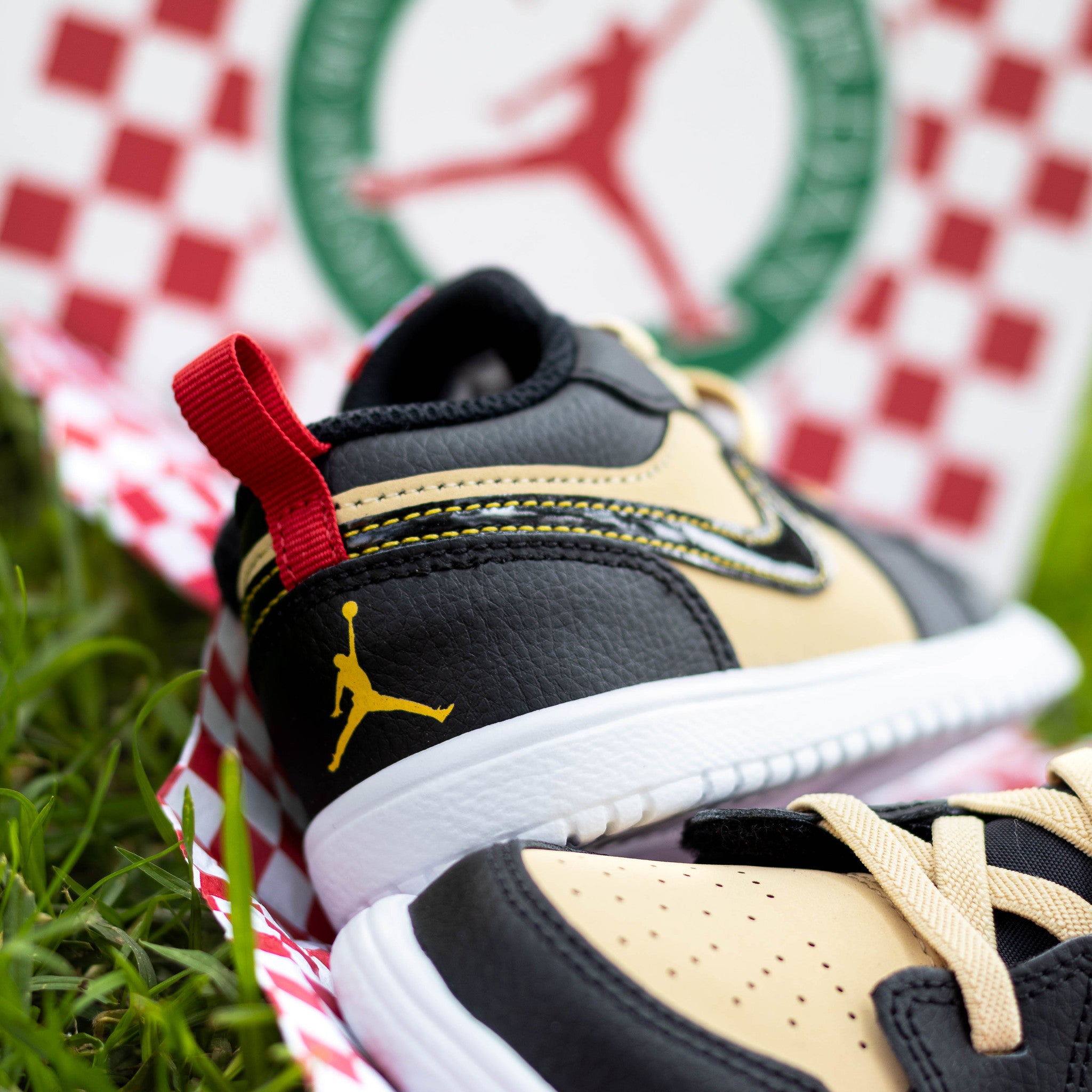 AIR JORDAN 1 LOW TD PIZZA