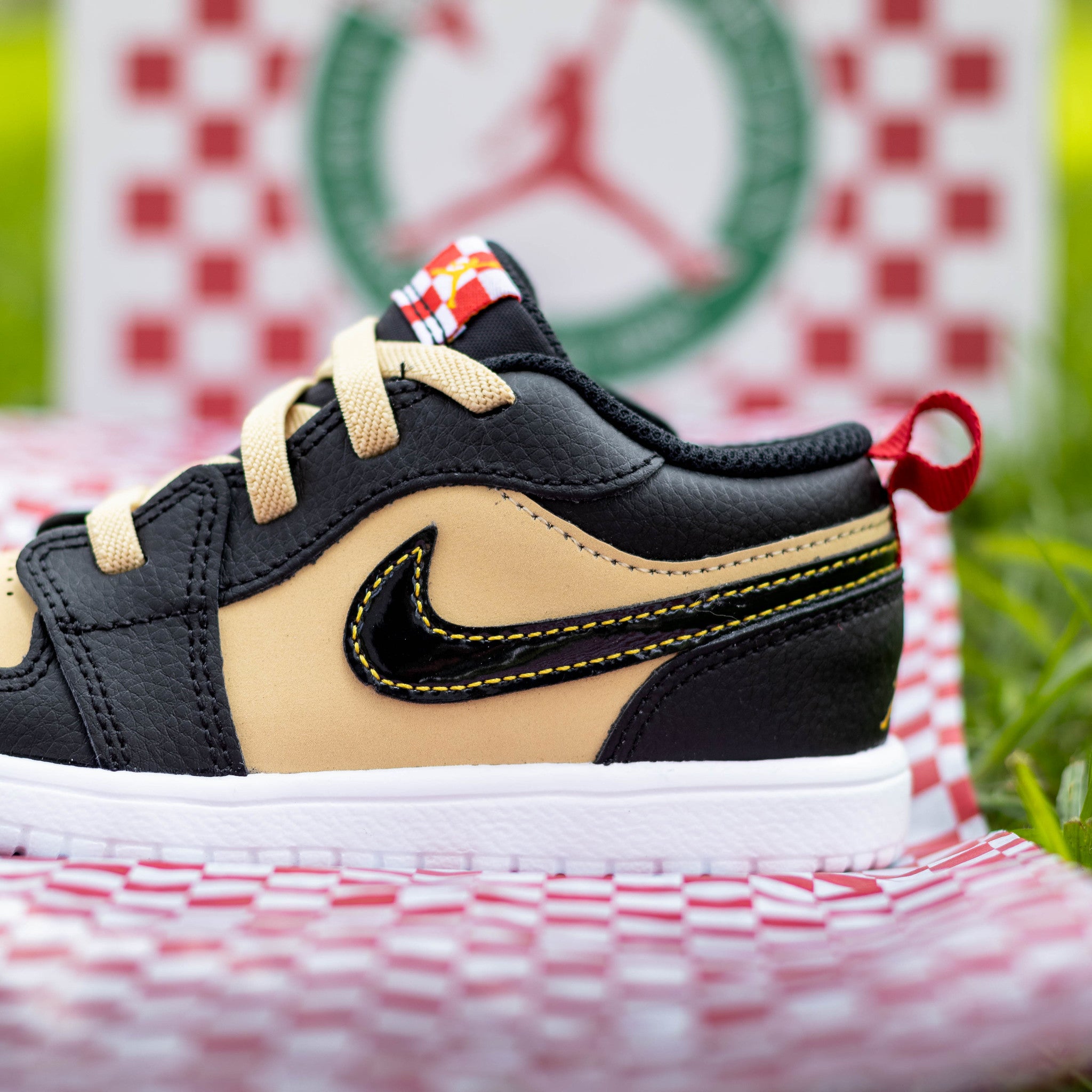 AIR JORDAN 1 LOW TD PIZZA