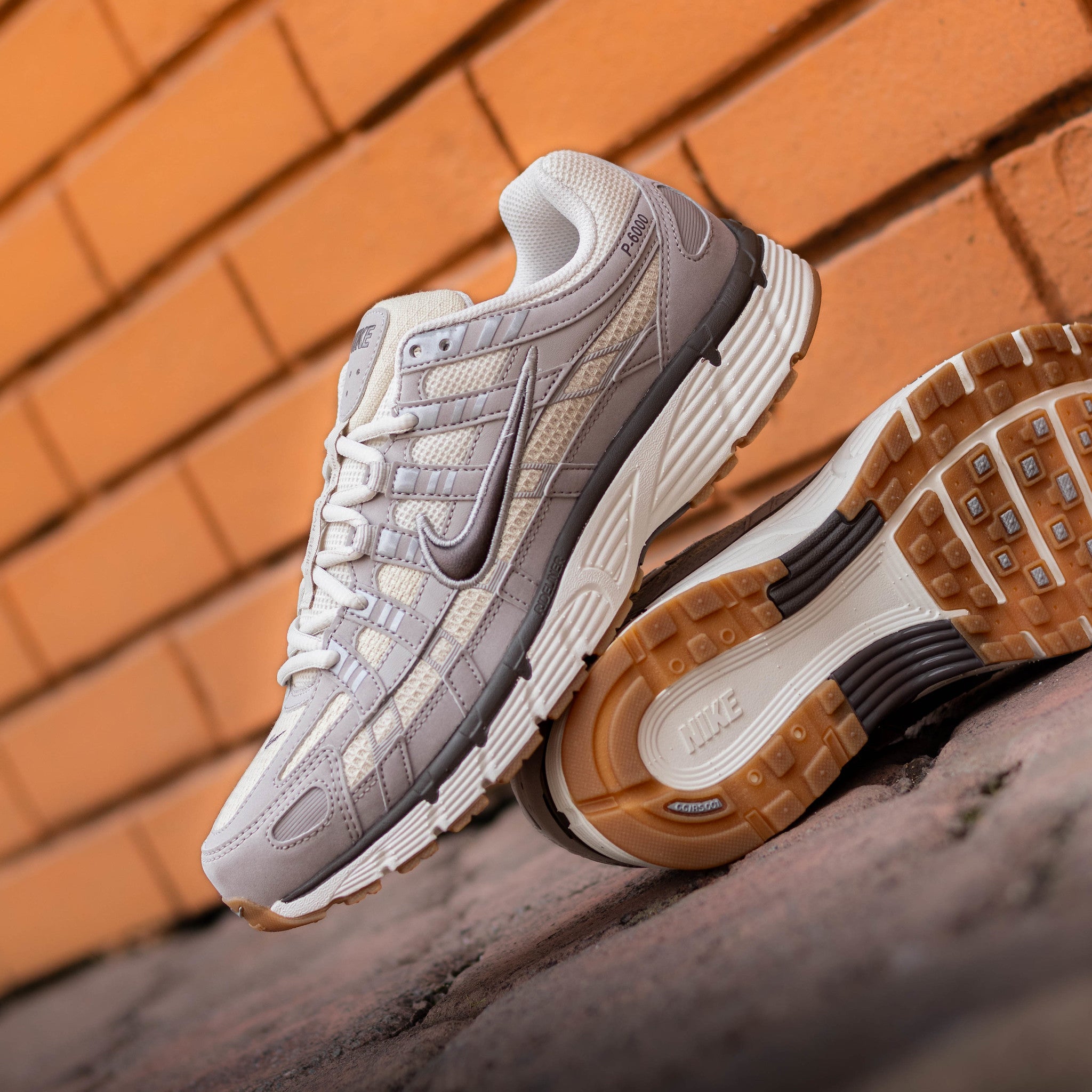 NIKE P-6000 COLLEGE GREY OREWOOD