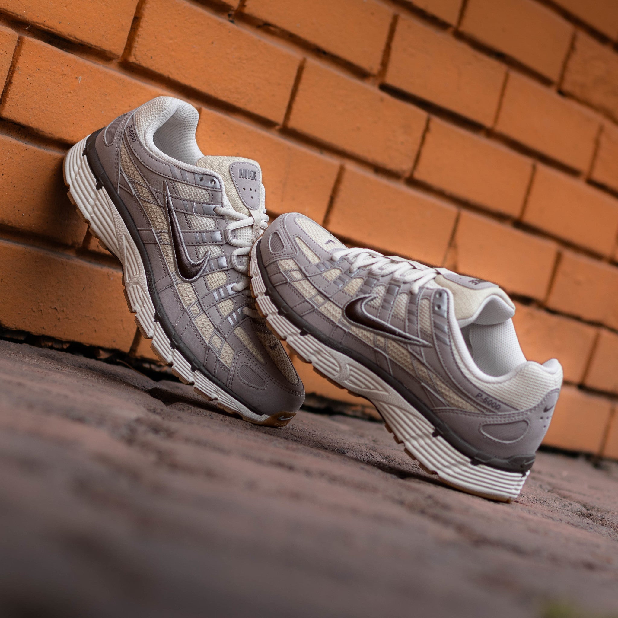 NIKE P-6000 COLLEGE GREY OREWOOD