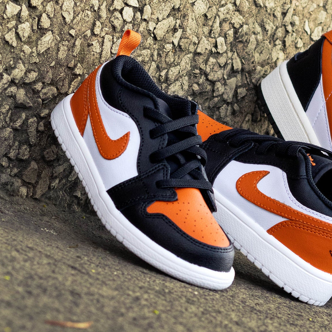 AIR JORDAN 1 LOW SHATTERED BACKBOARD ALTERNATE PS