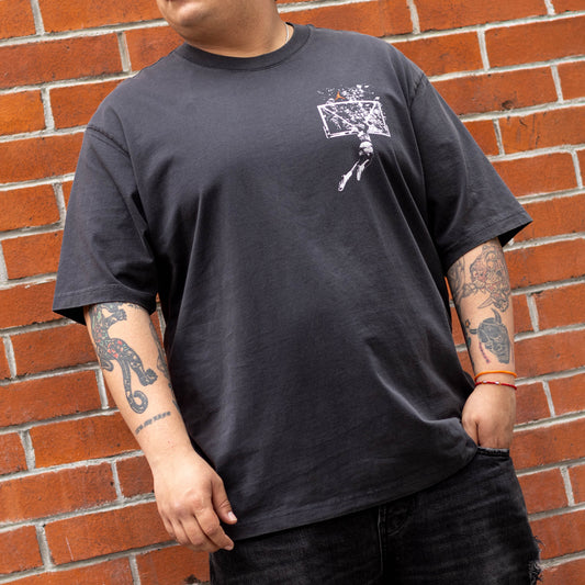JORDAN TEE SHATTER BACKBOARD OFF NOIR