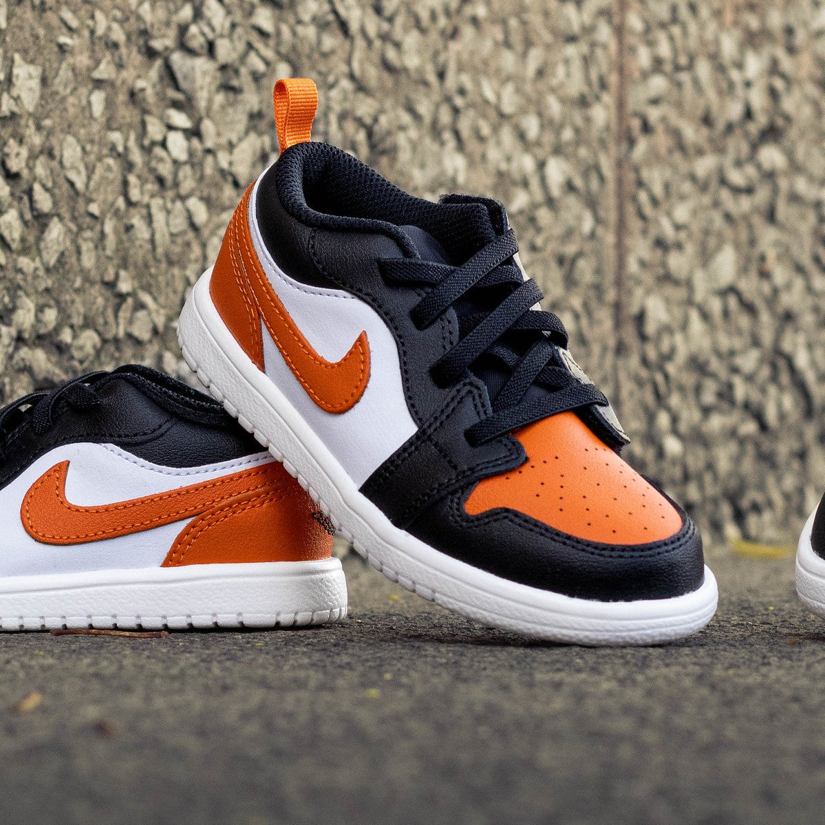 AIR JORDAN 1 LOW SHATTERED BACKBOARD ALTERNATE PS