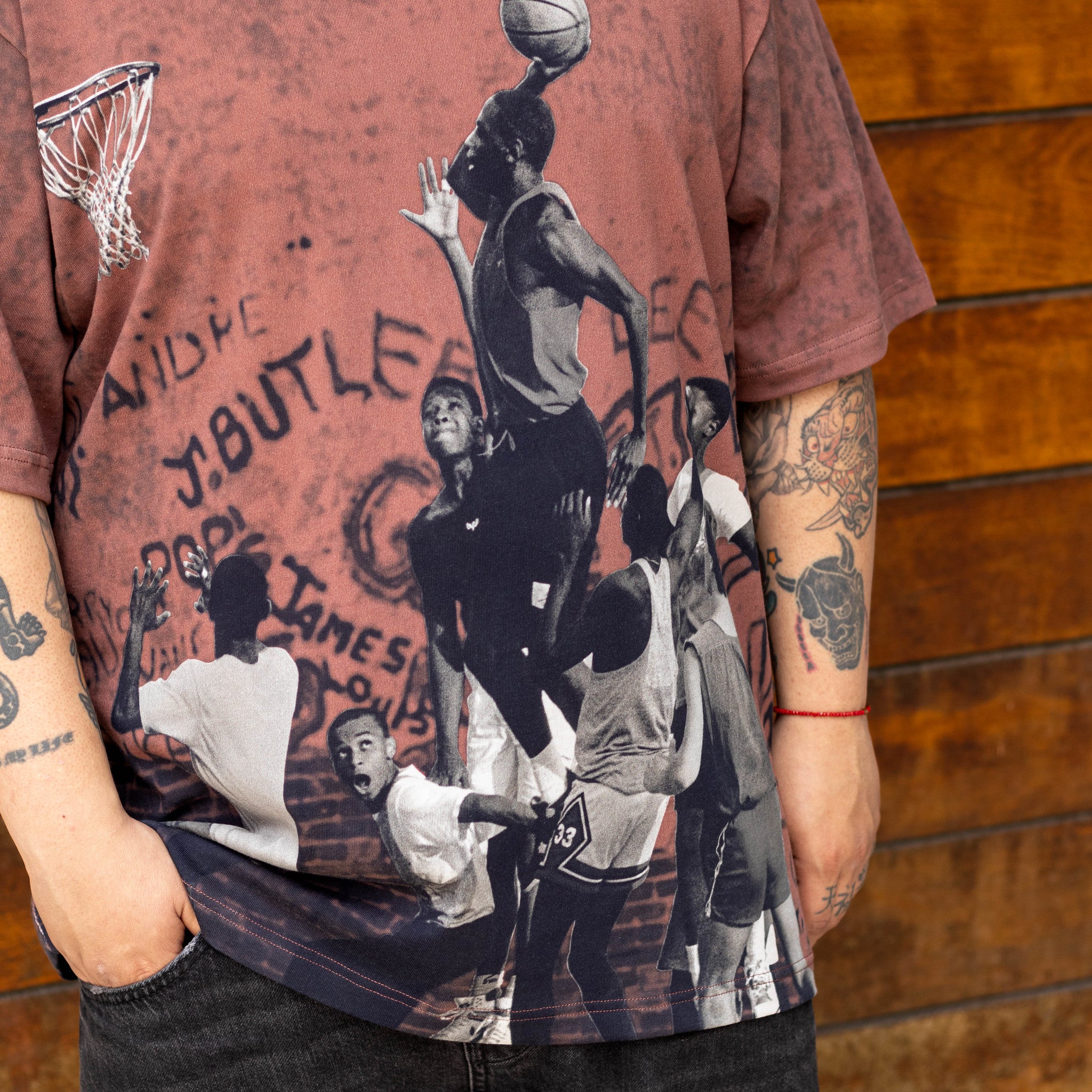 JORDAN TEE PLAYGROUND DUNK RUST