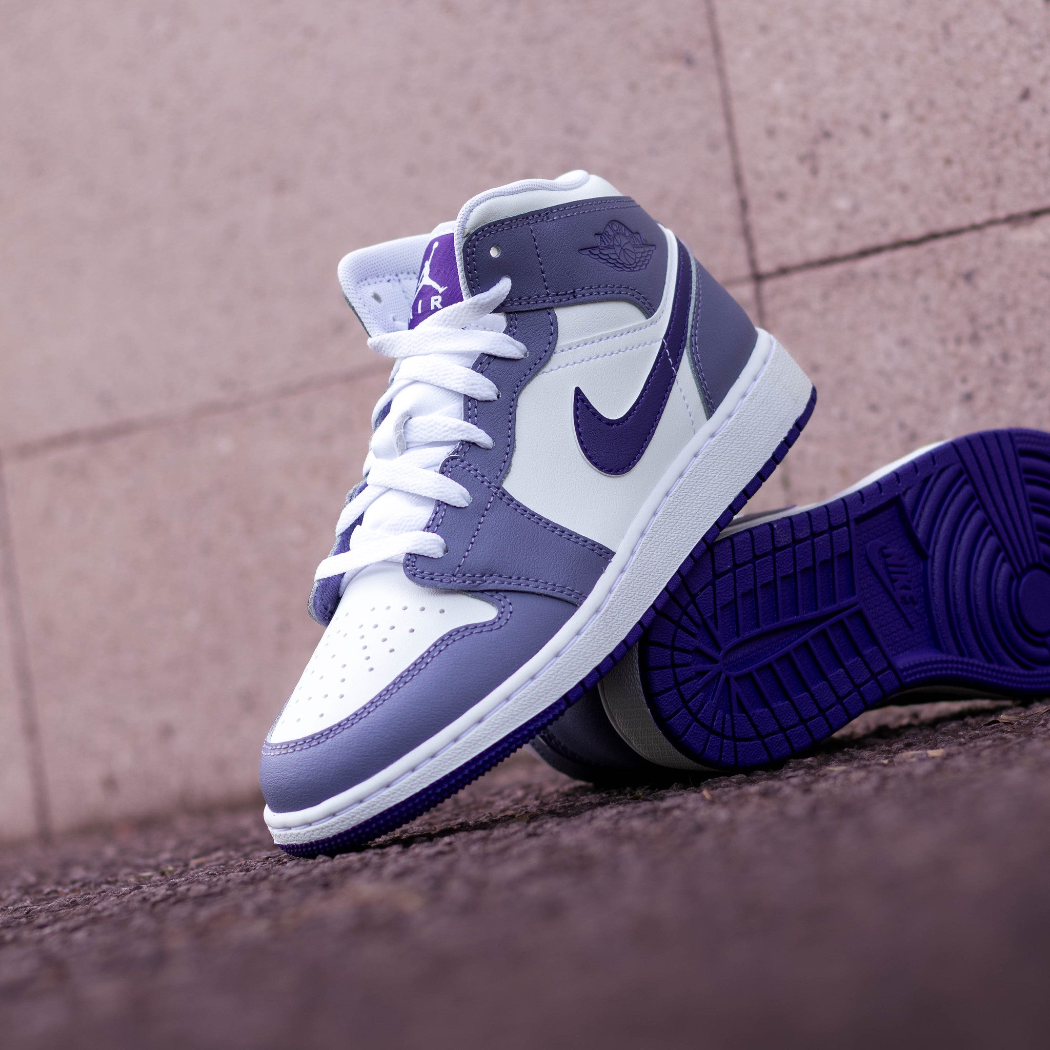 AIR JORDAN 1 MID DUSTY AMETHYST COURT PURPLE GS