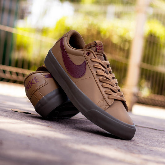 NIKE SB BLAZER LOW GT LIGHT BRITISH TAN