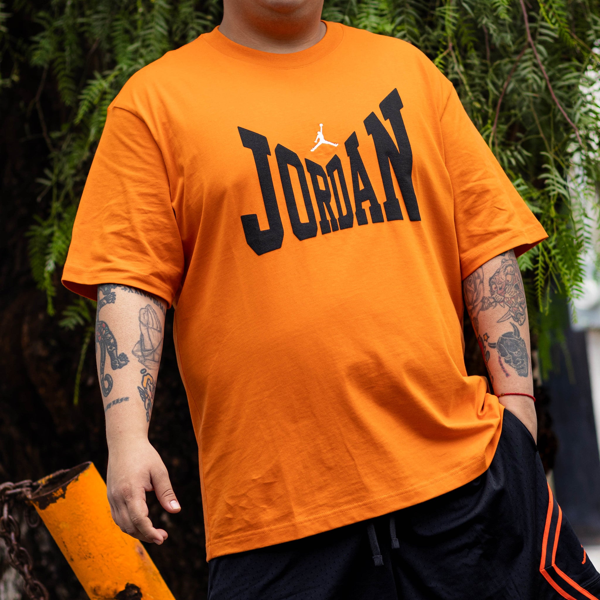 JORDAN TEE BROOKLYN ORANGE