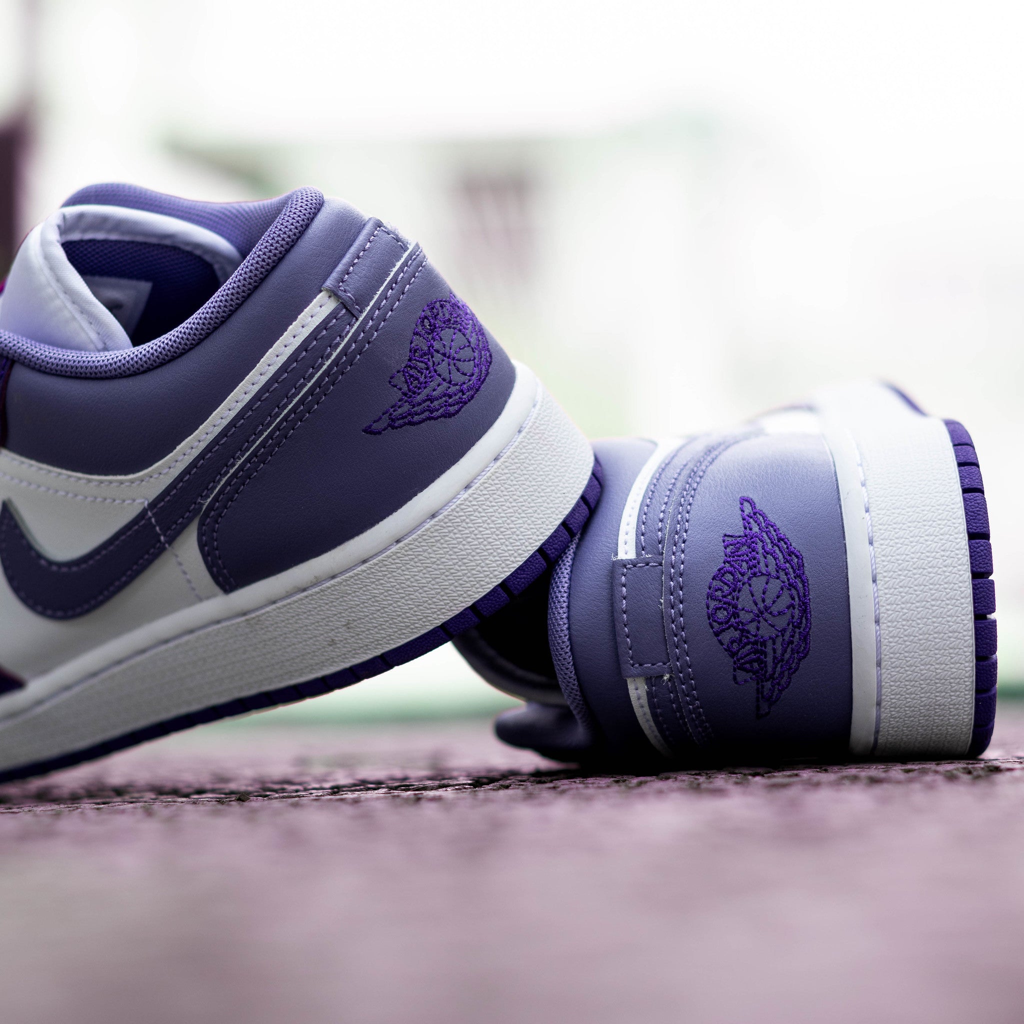 AIR JORDAN 1 LOW COURT PUPLE GS