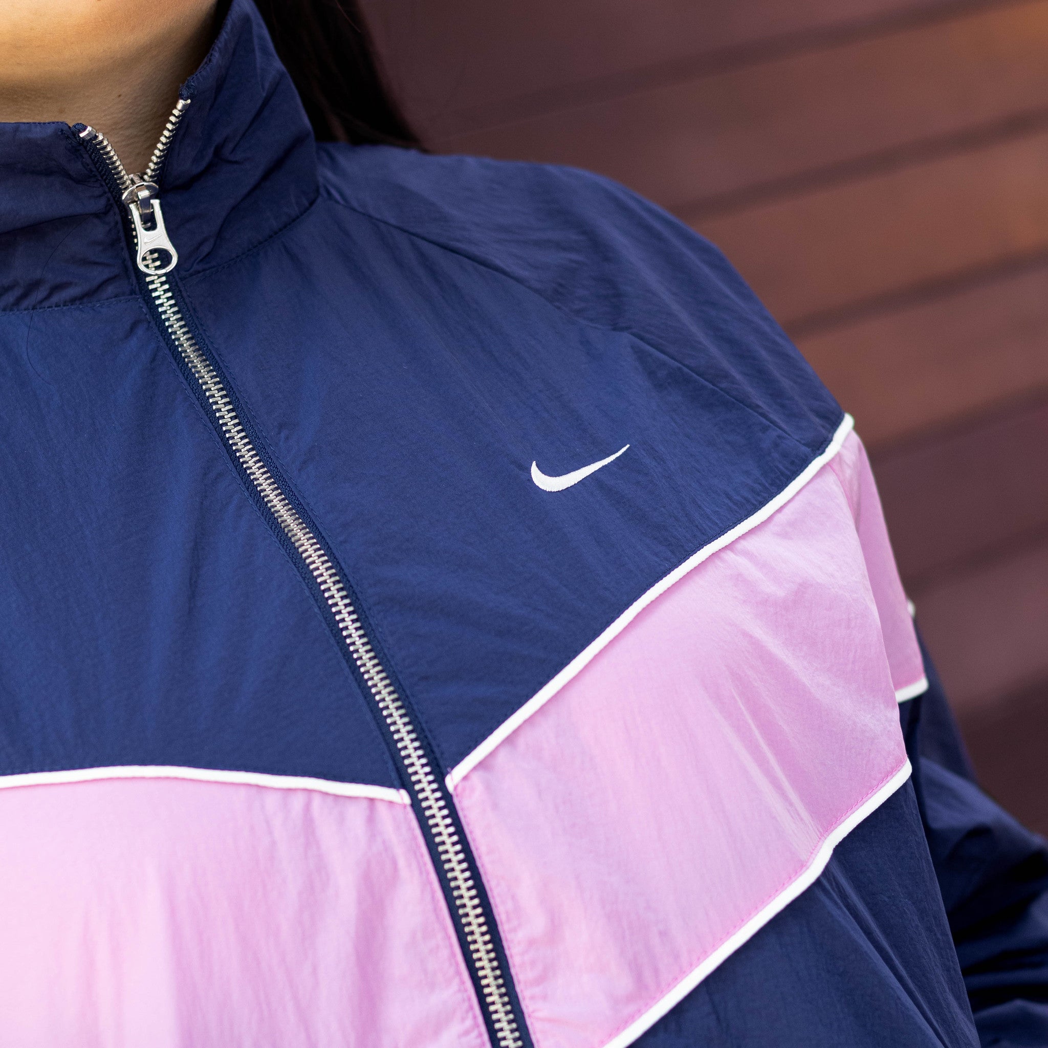 NIKE WINDRUNNER JACKET WOVEN NAVY PINK