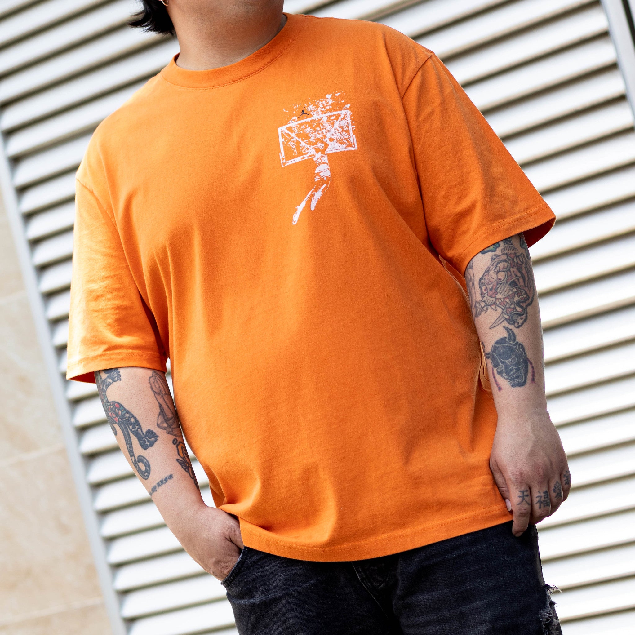 JORDAN TEE SHATTER BACKBOARD ORANGE