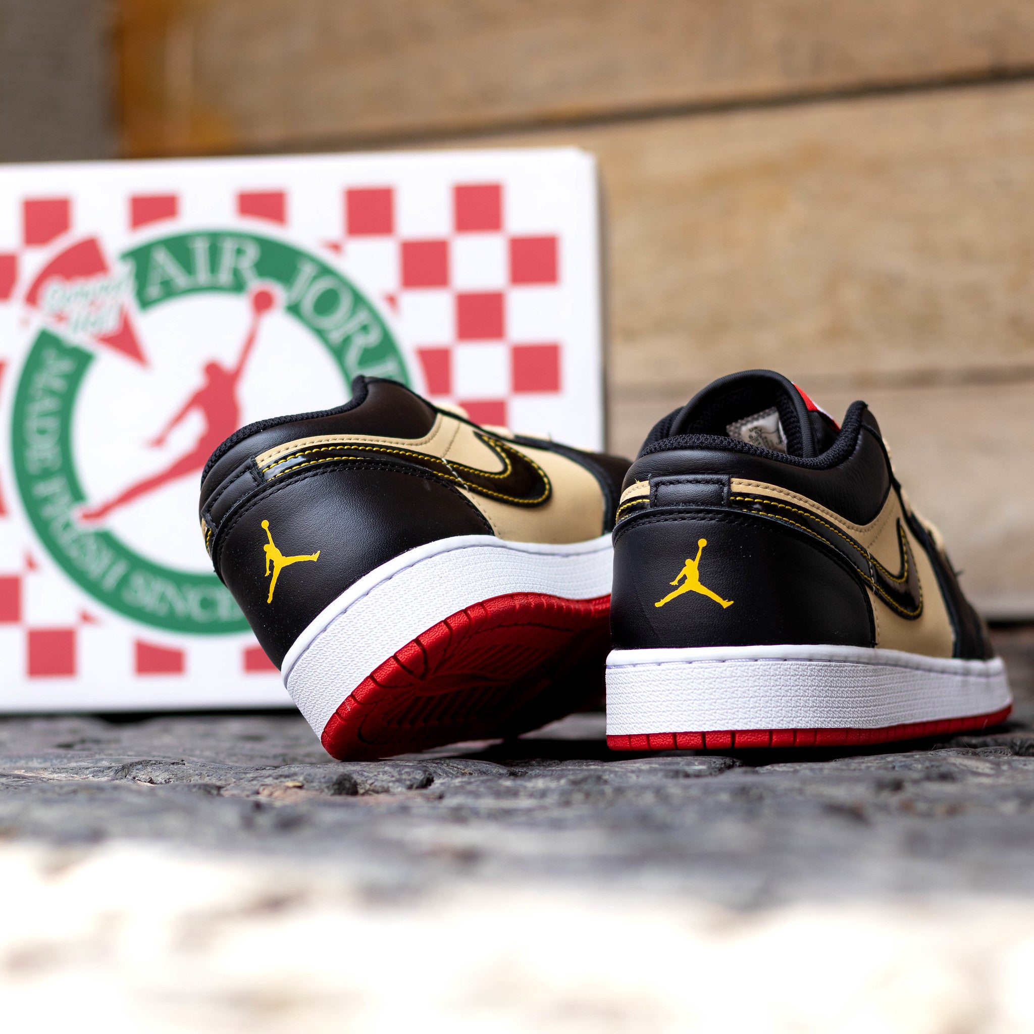 AIR JORDAN 1 LOW PIZZA GS