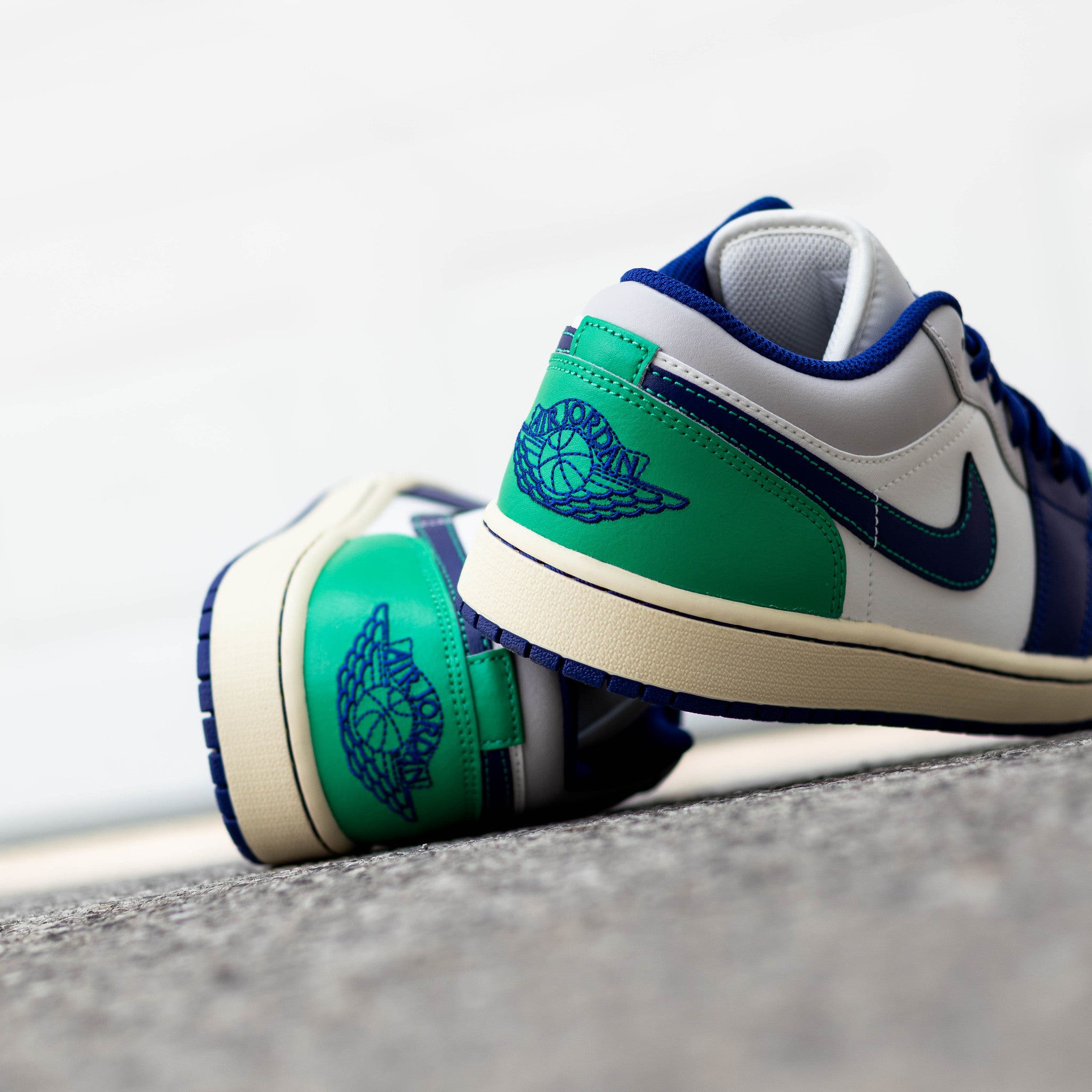AIR JORDAN 1 LOW RARE AIR DEEP ROYAL BLUE