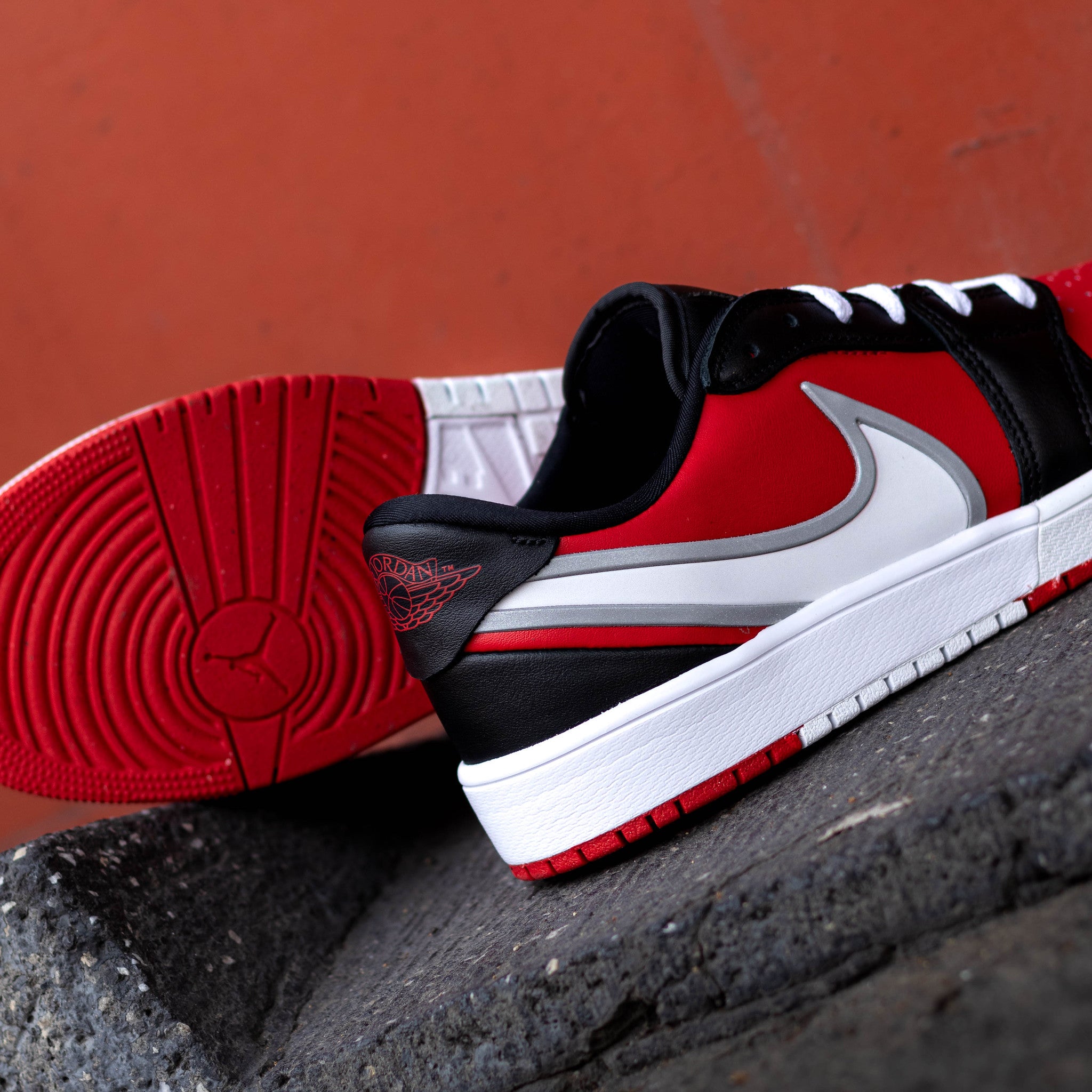 AIR JORDAN 1 LOW RM FIRE RED GS