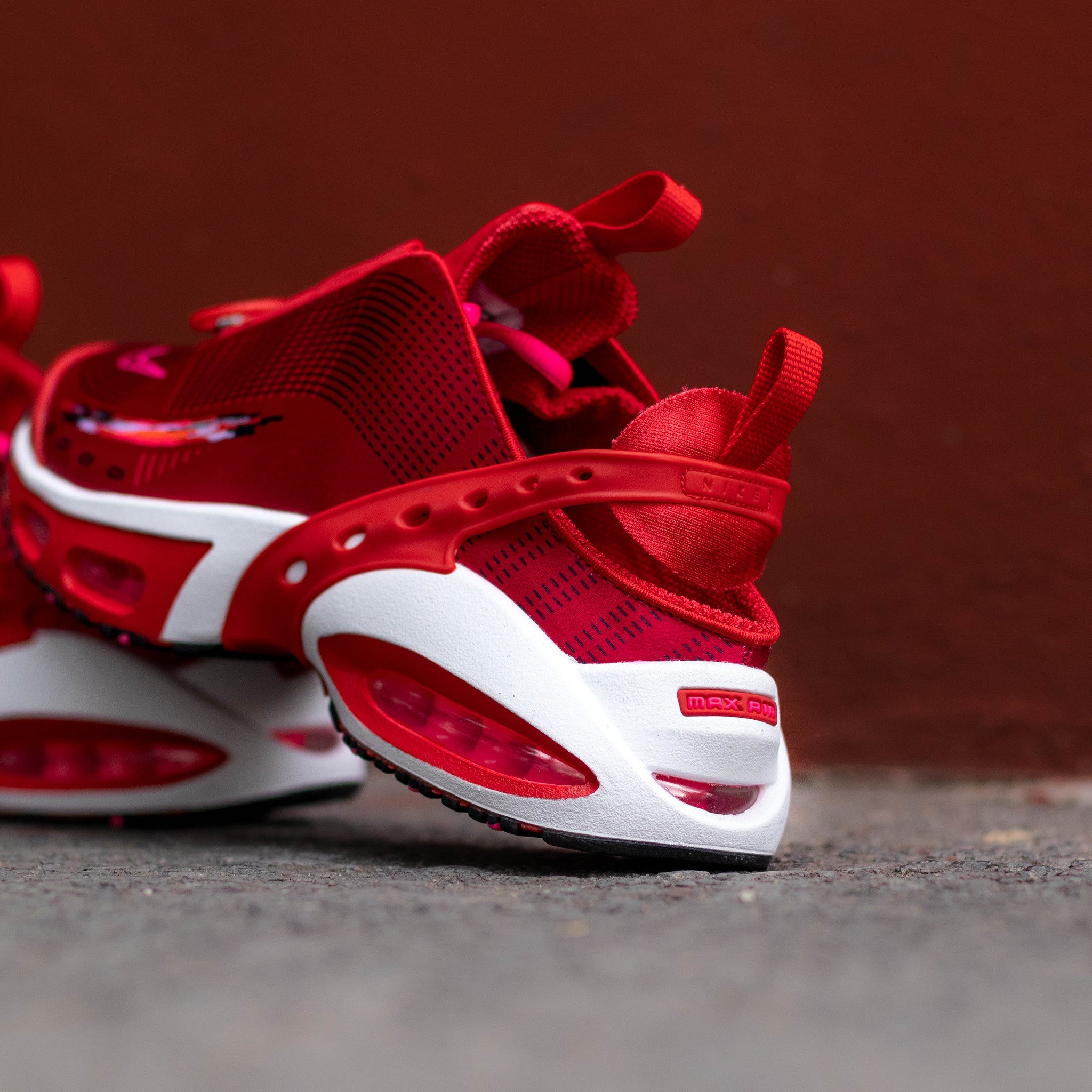 NIKE AIR MAX CRAZE UNIVERSITY RED W