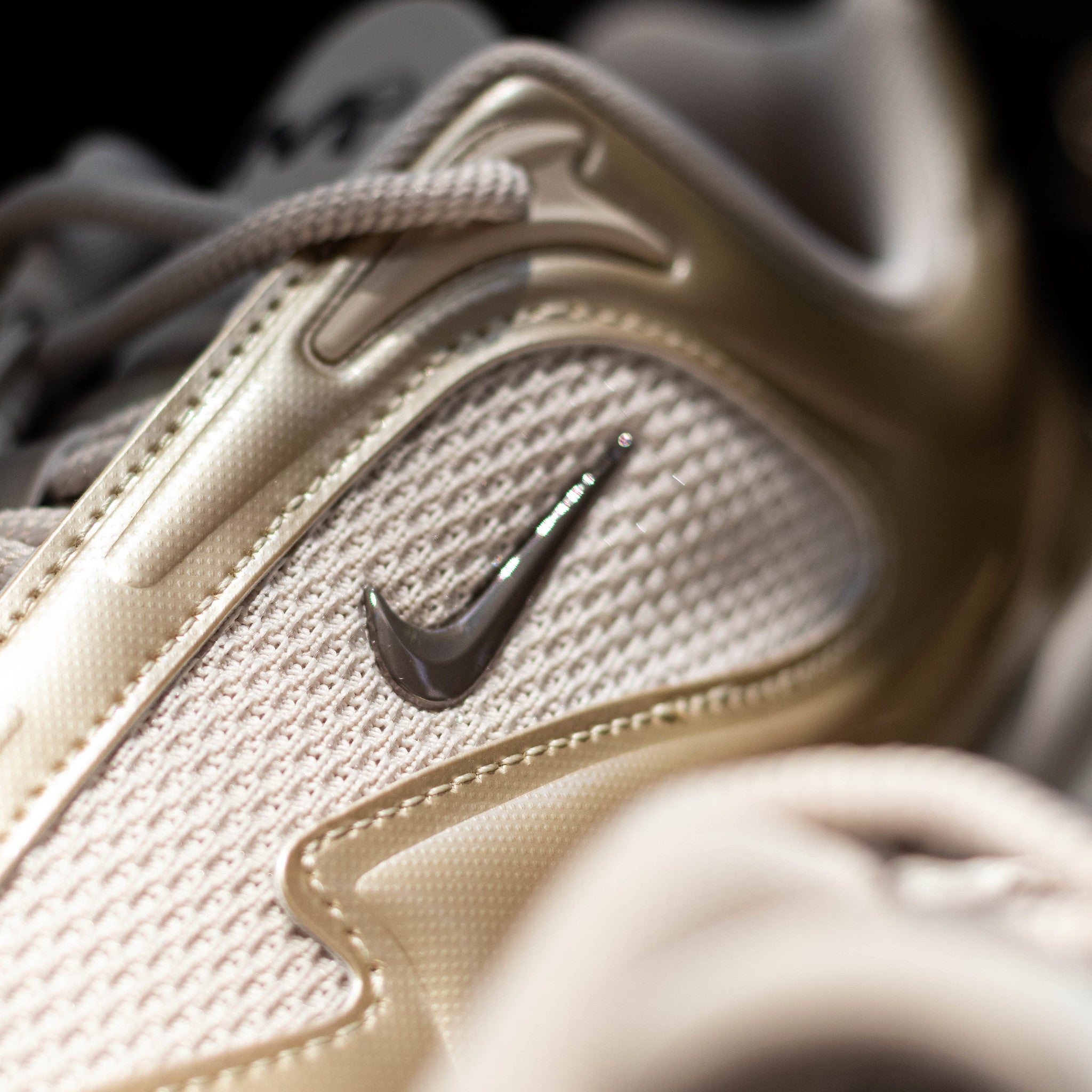 NIKE AIR MAX MUSE DESERT SAND