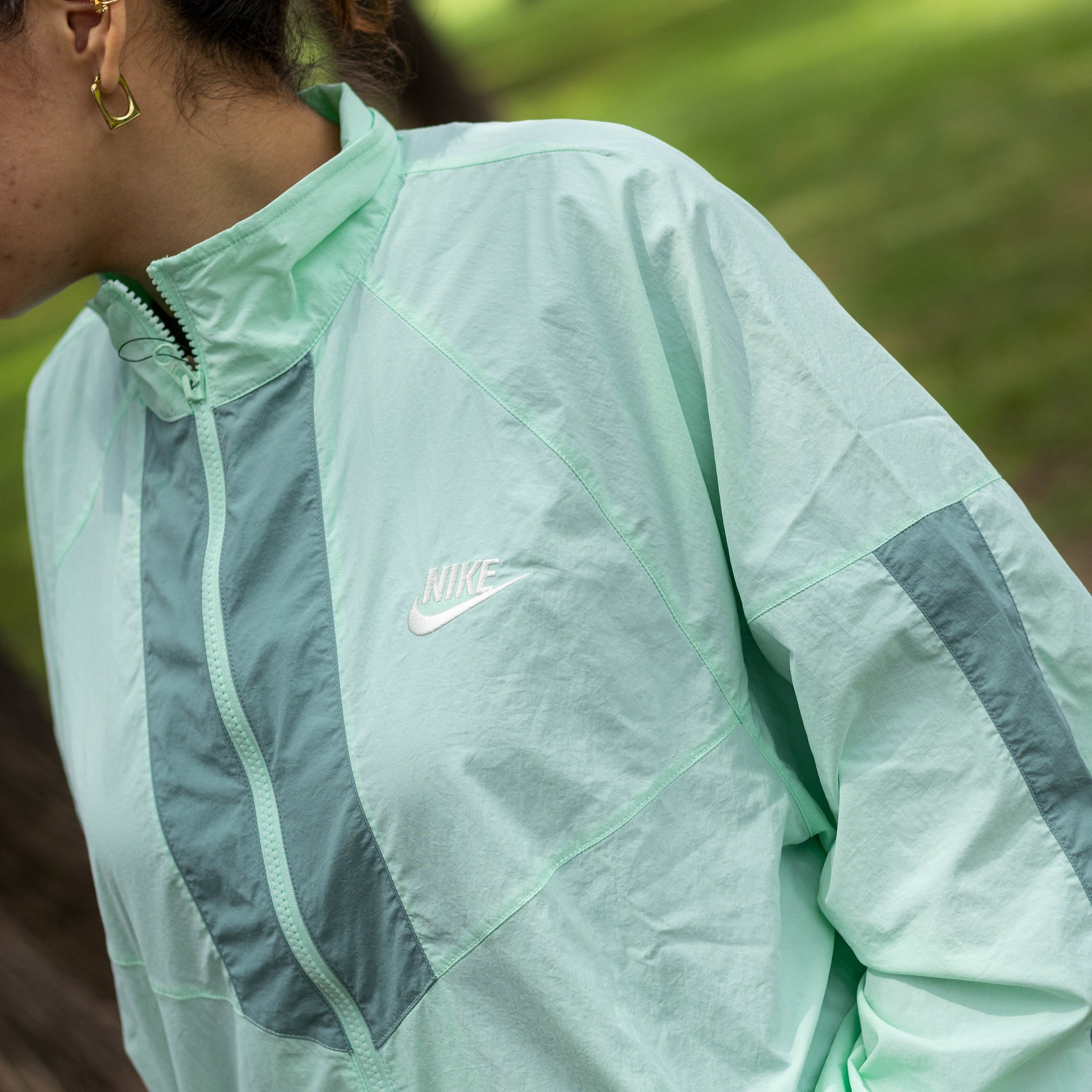 NIKE JKT WOVEN MINT