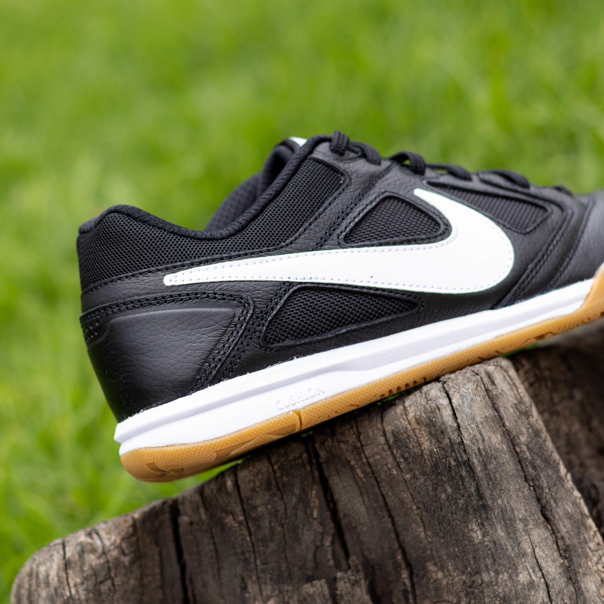 NIKE GATO BLACK GUM
