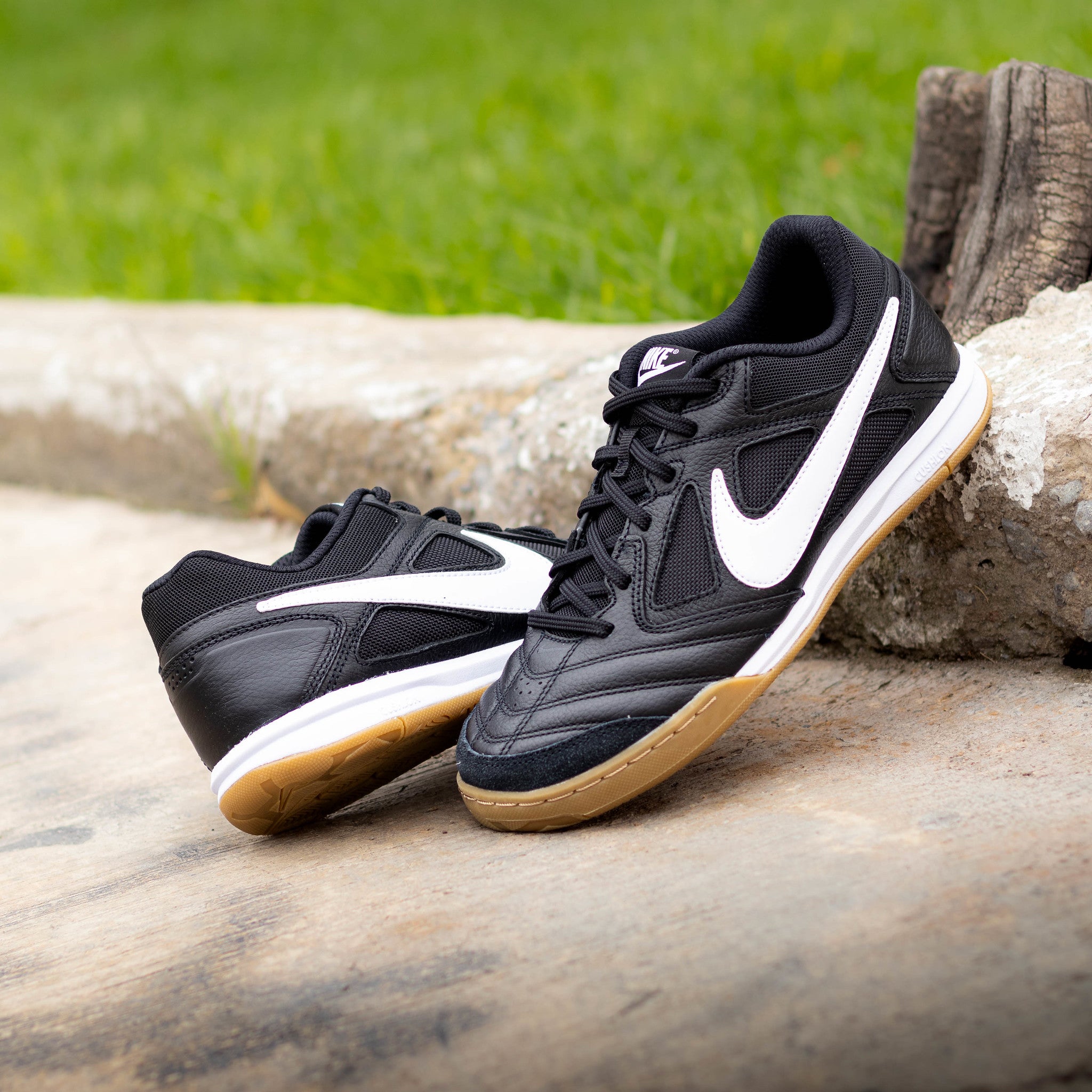 NIKE GATO BLACK GUM