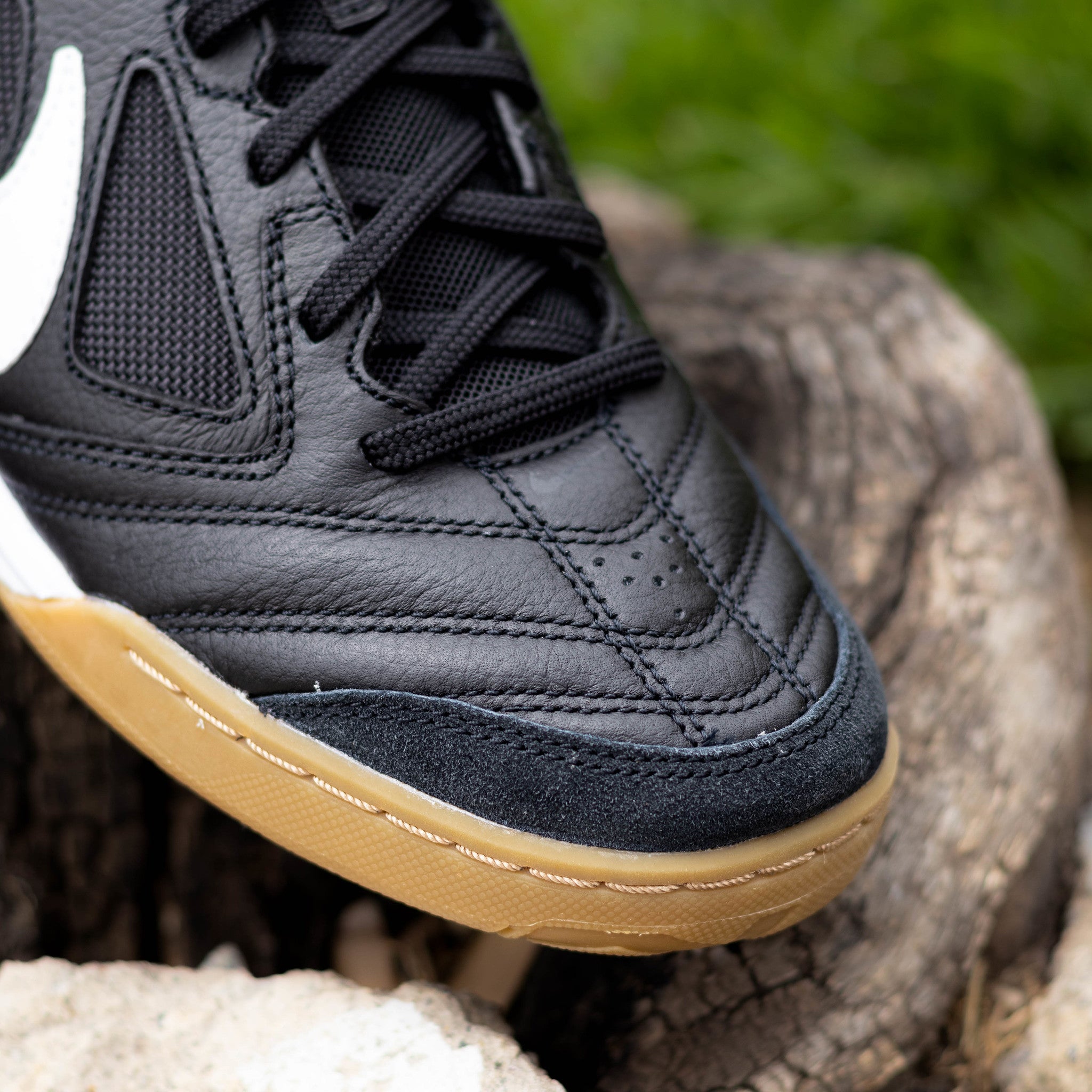 NIKE GATO BLACK GUM