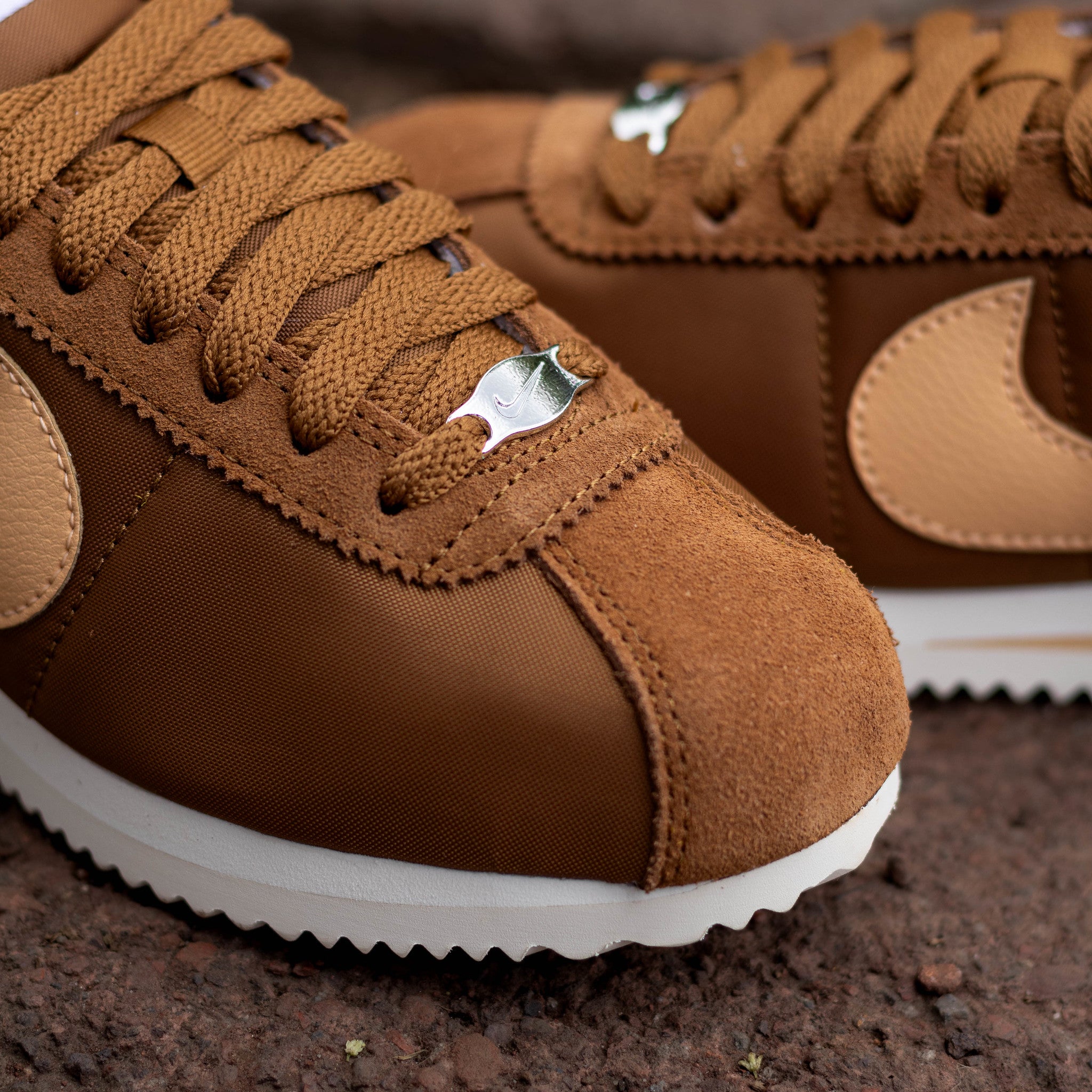 NIKE CORTEZ MARRON TAN
