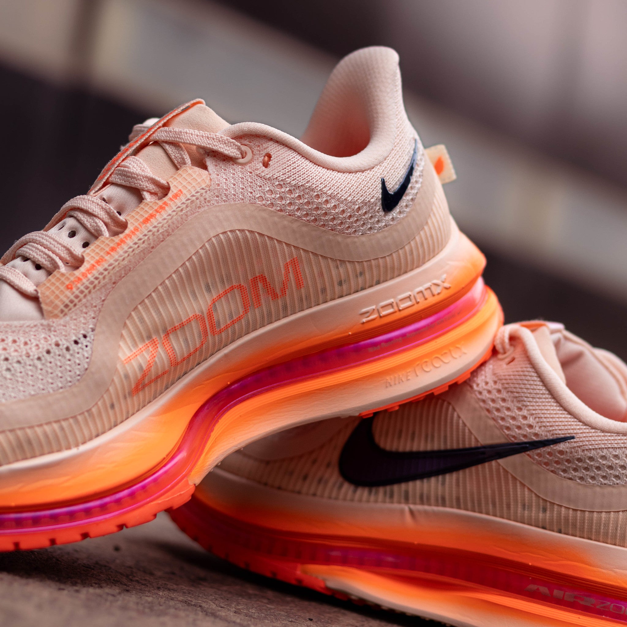 NIKE PEGASUS PREMIUM WASHED CORAL