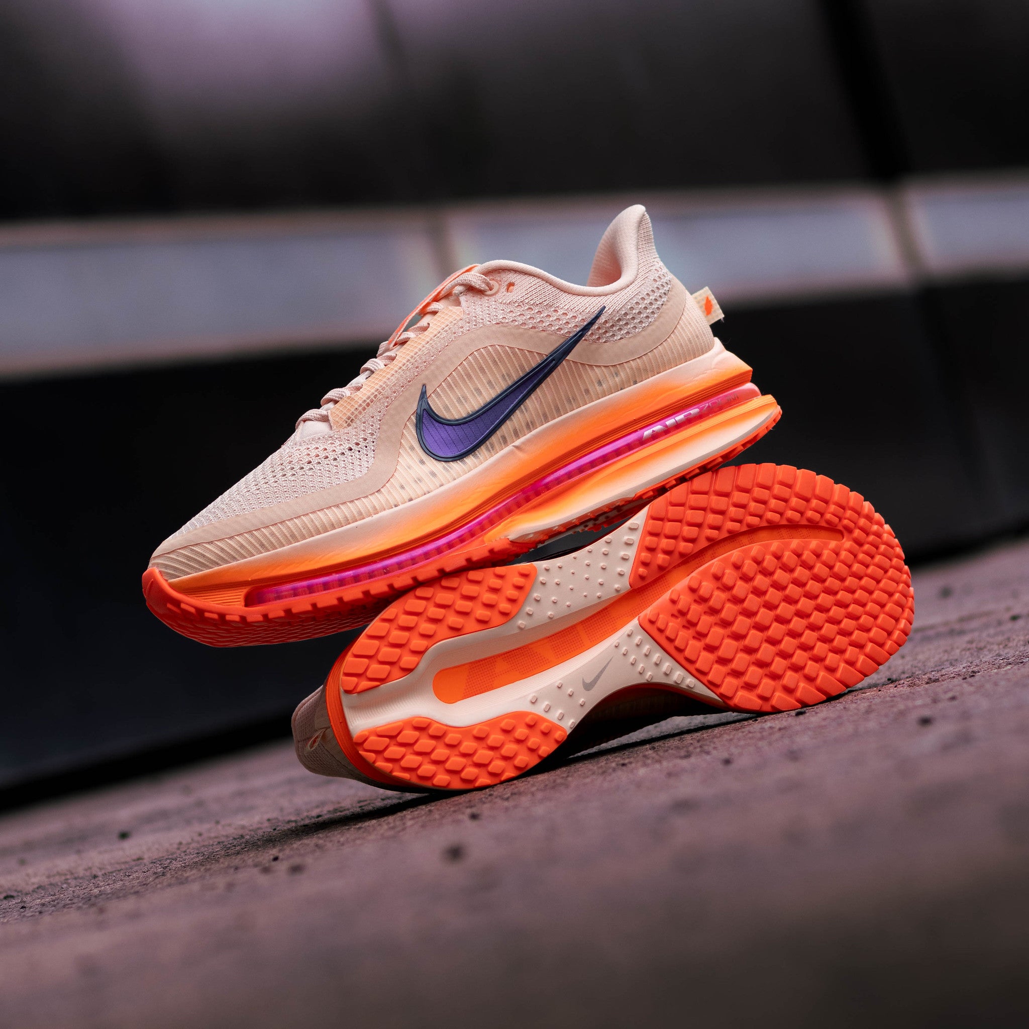 NIKE PEGASUS PREMIUM WASHED CORAL