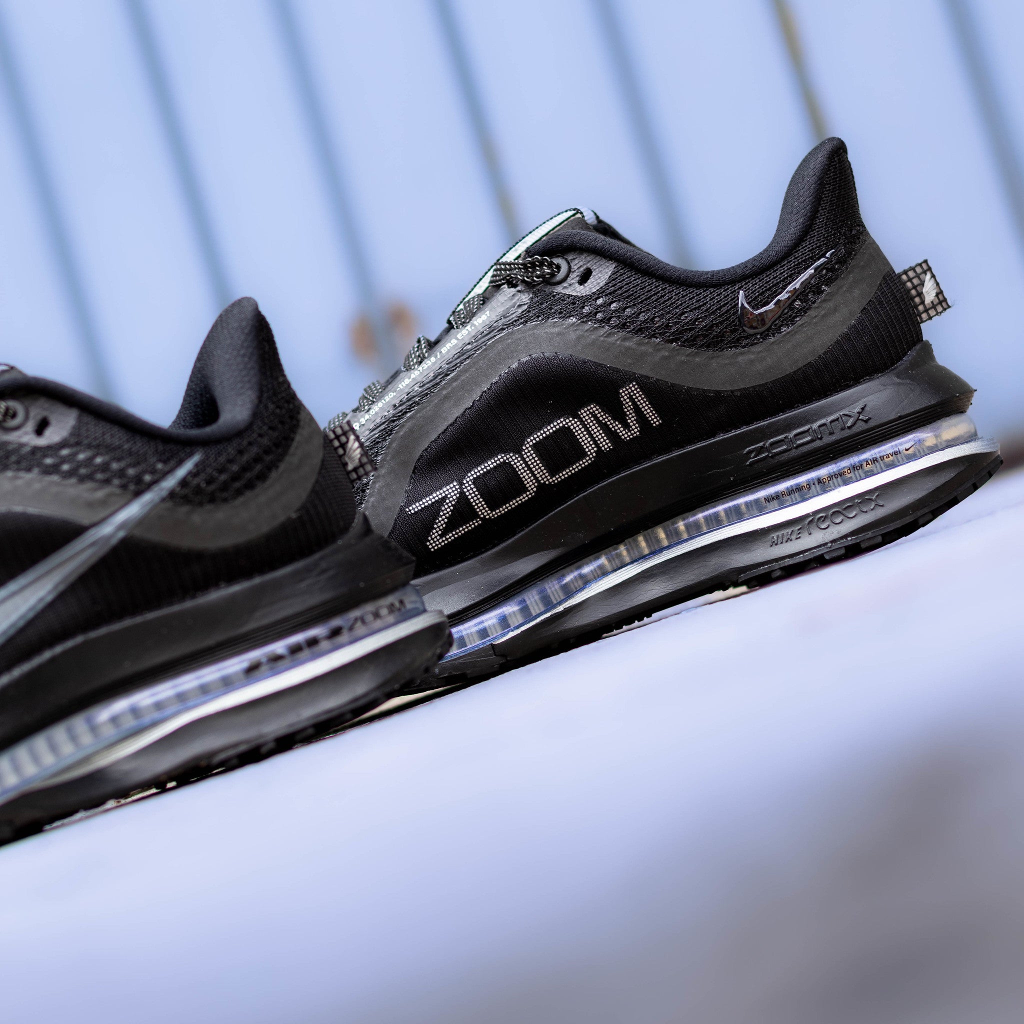 NIKE PEGASUS PREMIUM BLACK METALLIC SILVER