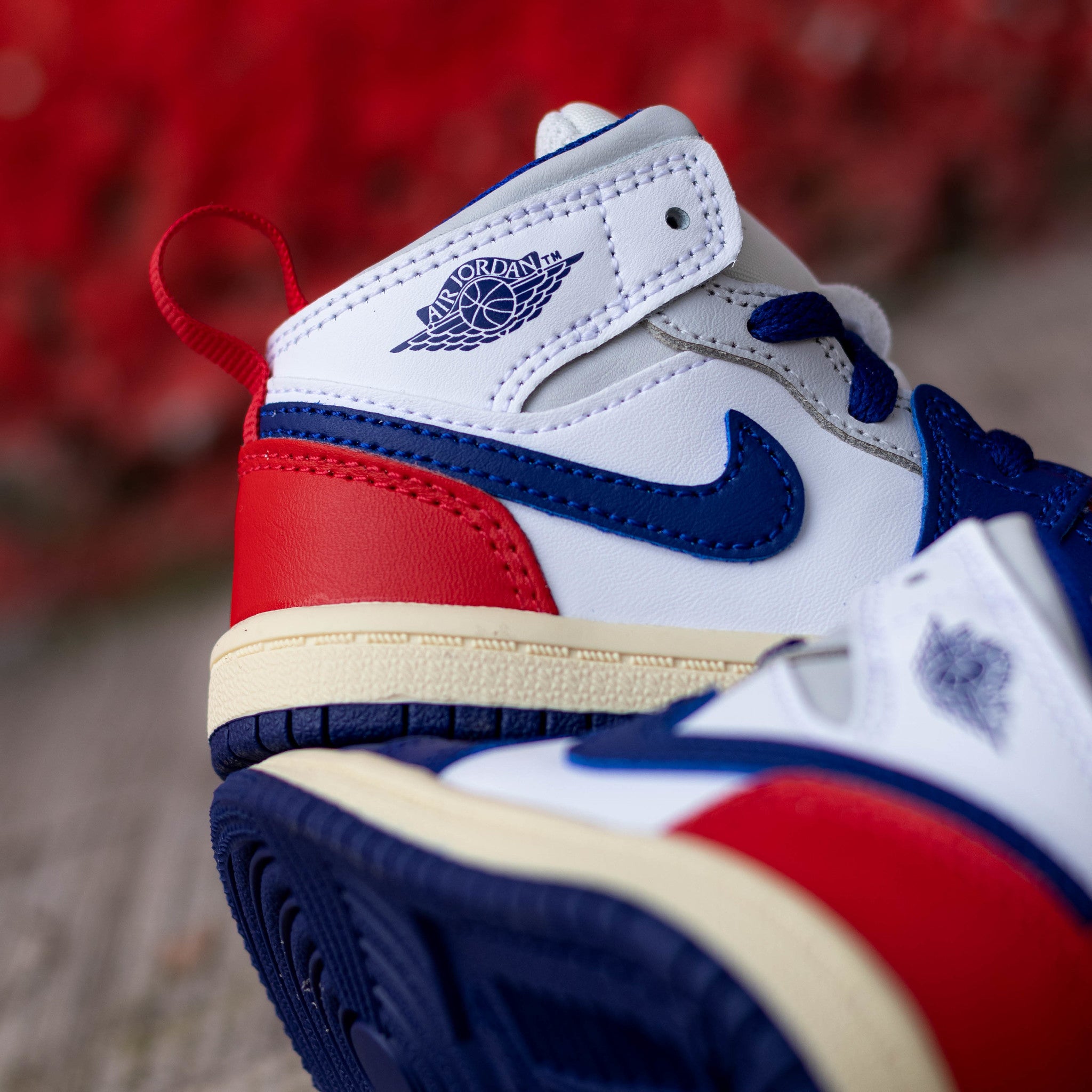 AIR JORDAN 1 MID RARE AIR DEEP ROYAL RED TD